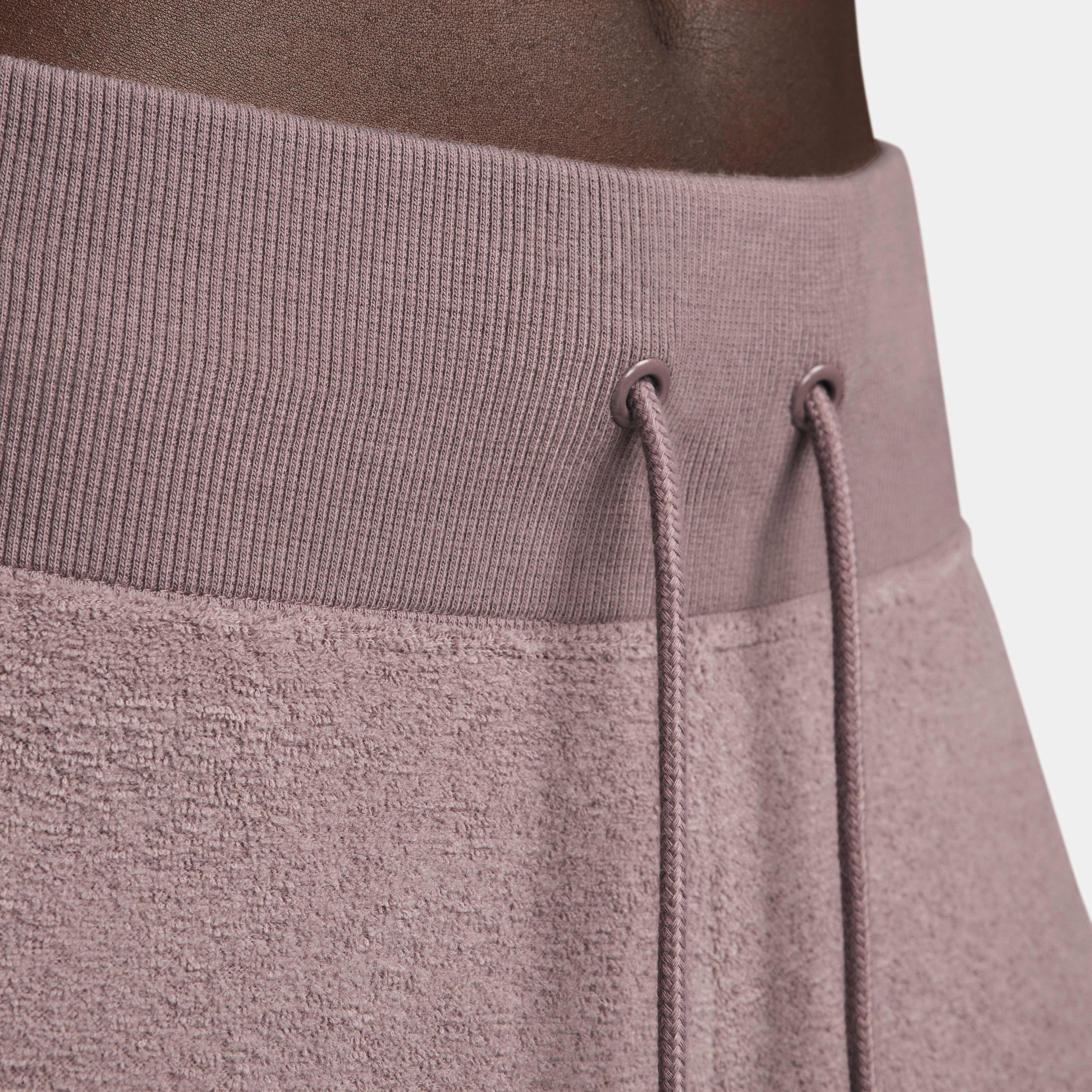 Nike tech fleece joggers plum chalk sales