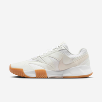 NikeCourt Lite 4