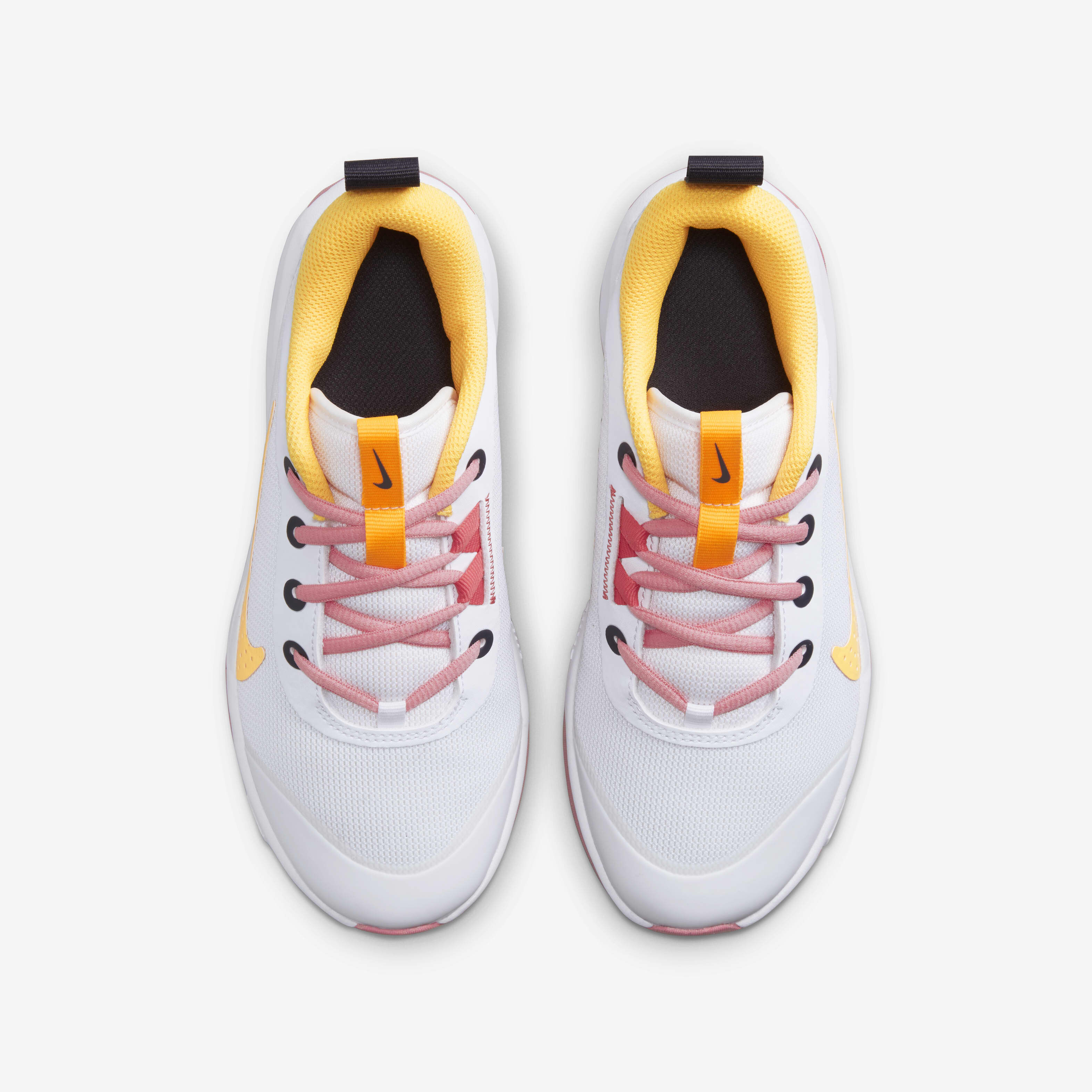 Nike Omni Multi-Court image number 3