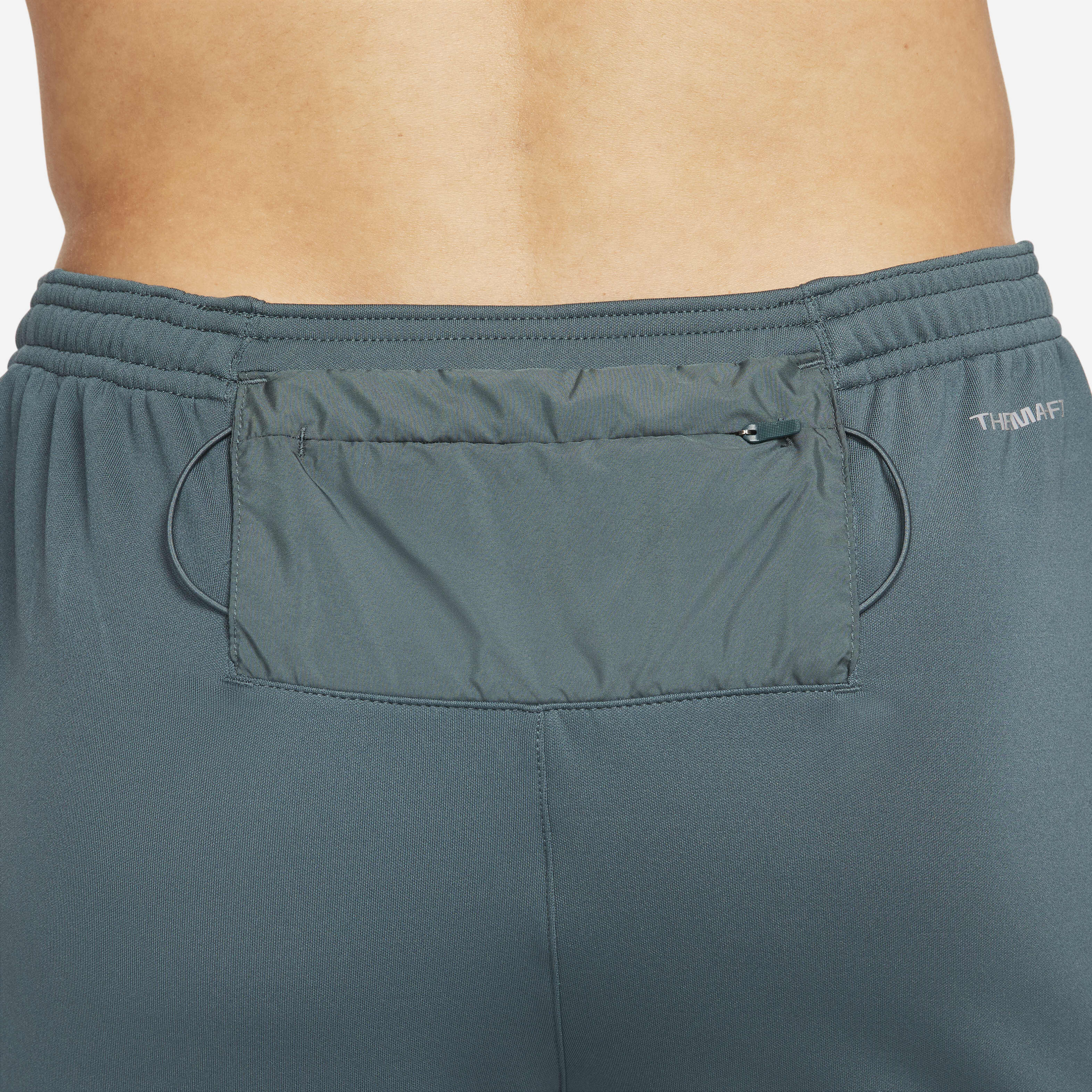 Nike Therma-FIT Run Division Elite image number 4