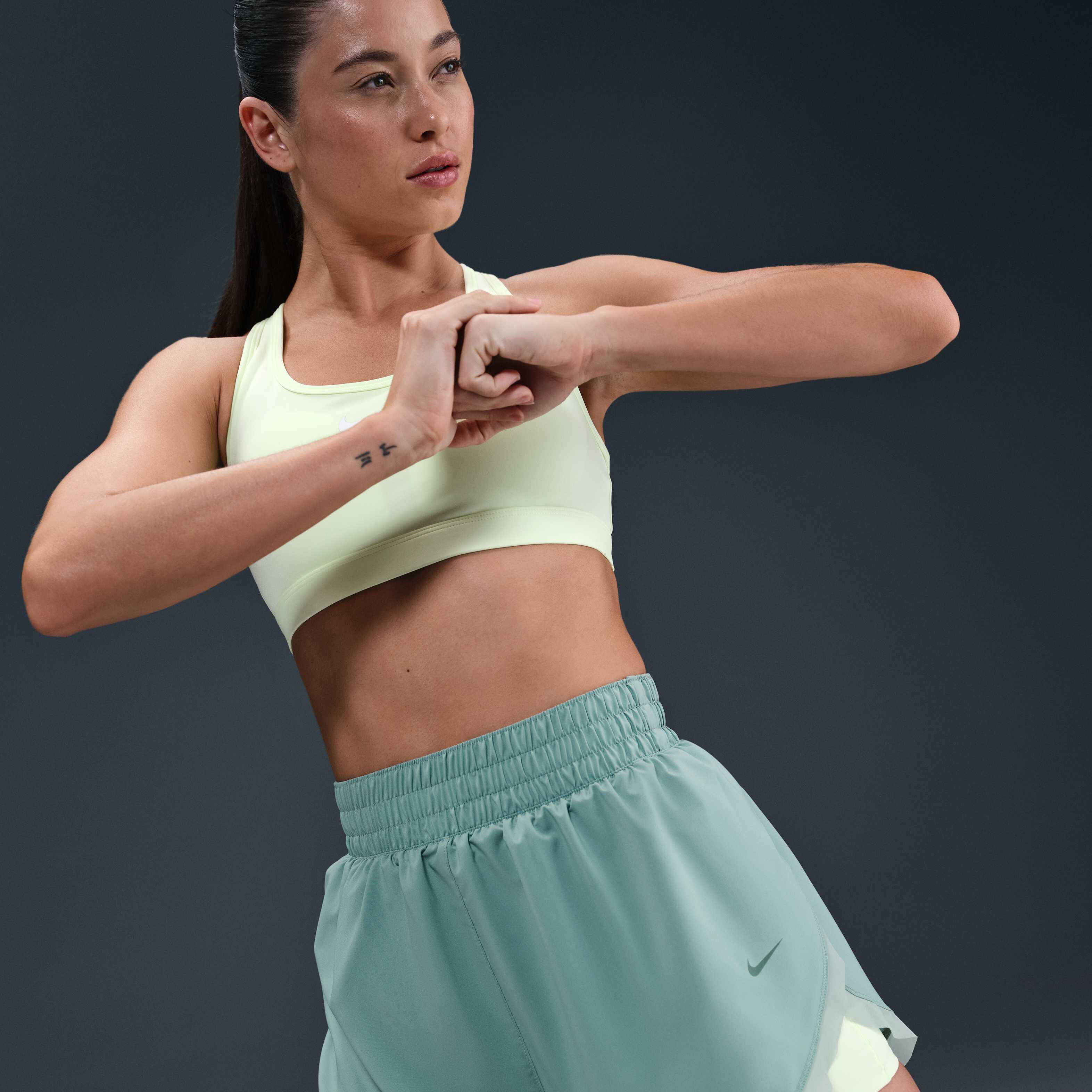 Nike One image number 4