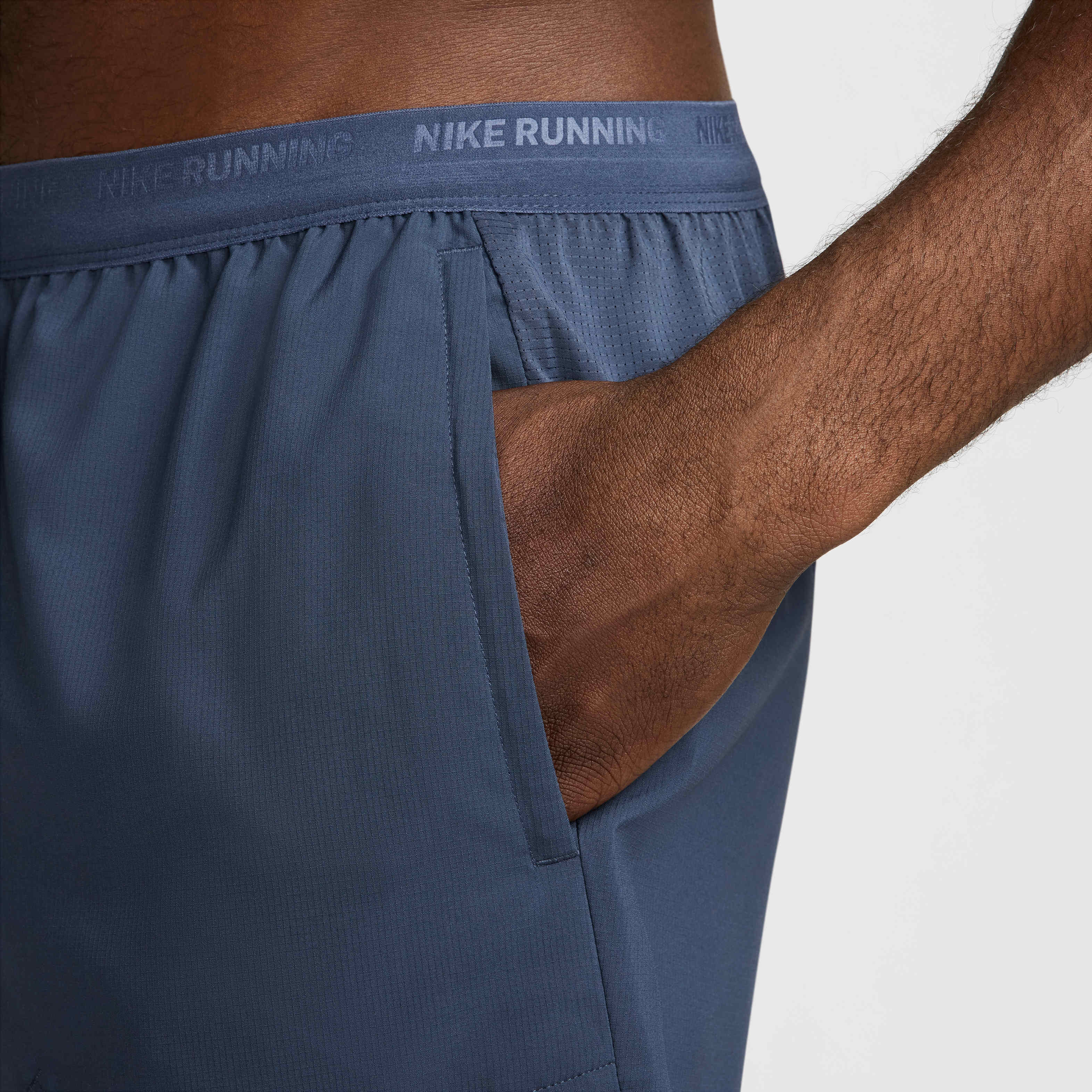 Nike Stride image number 4