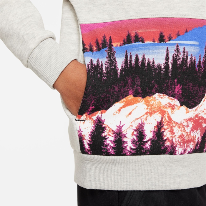 Nike Sportswear Snow Day Fleece Printed Pullover image number 2 Nike Sportswear Snow Day Fleece Printed Pullover image number 2