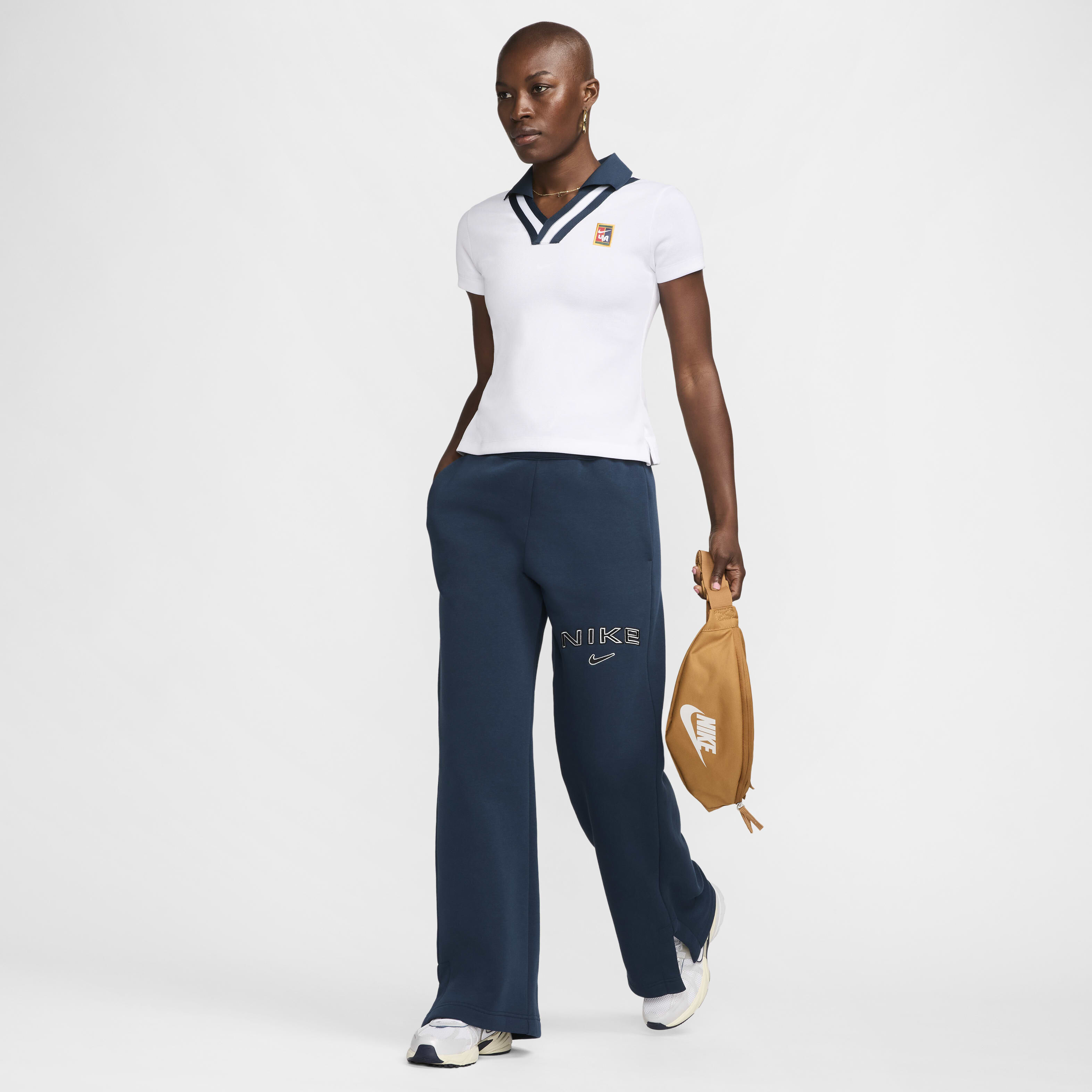 Nike Heritage image number 8