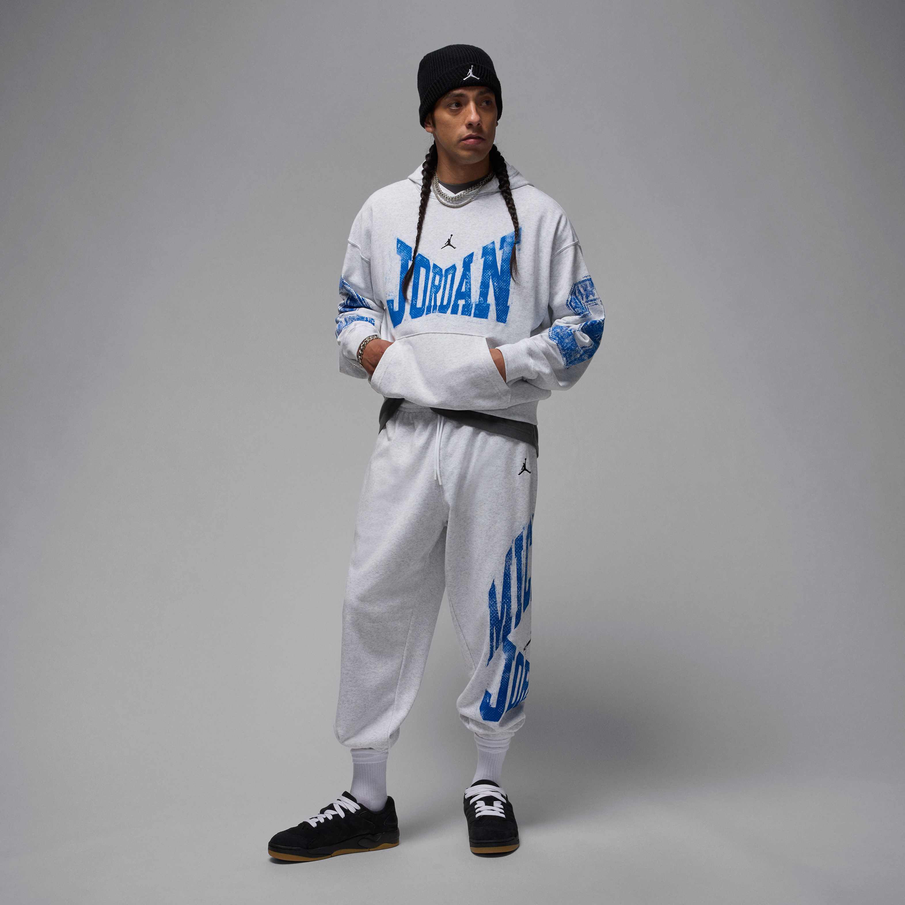 Jordan Brooklyn image number 8