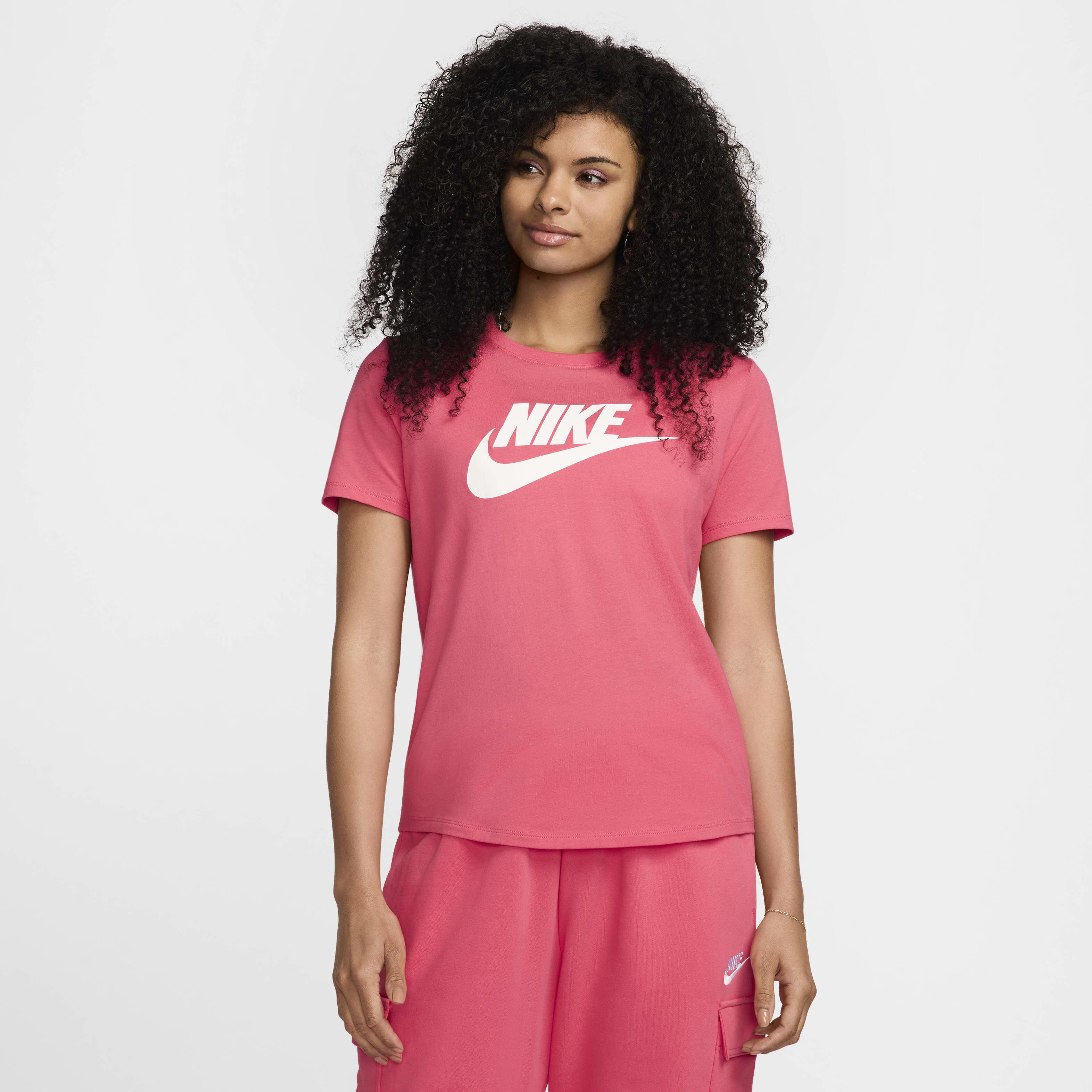 Nike pink shirt womens shop