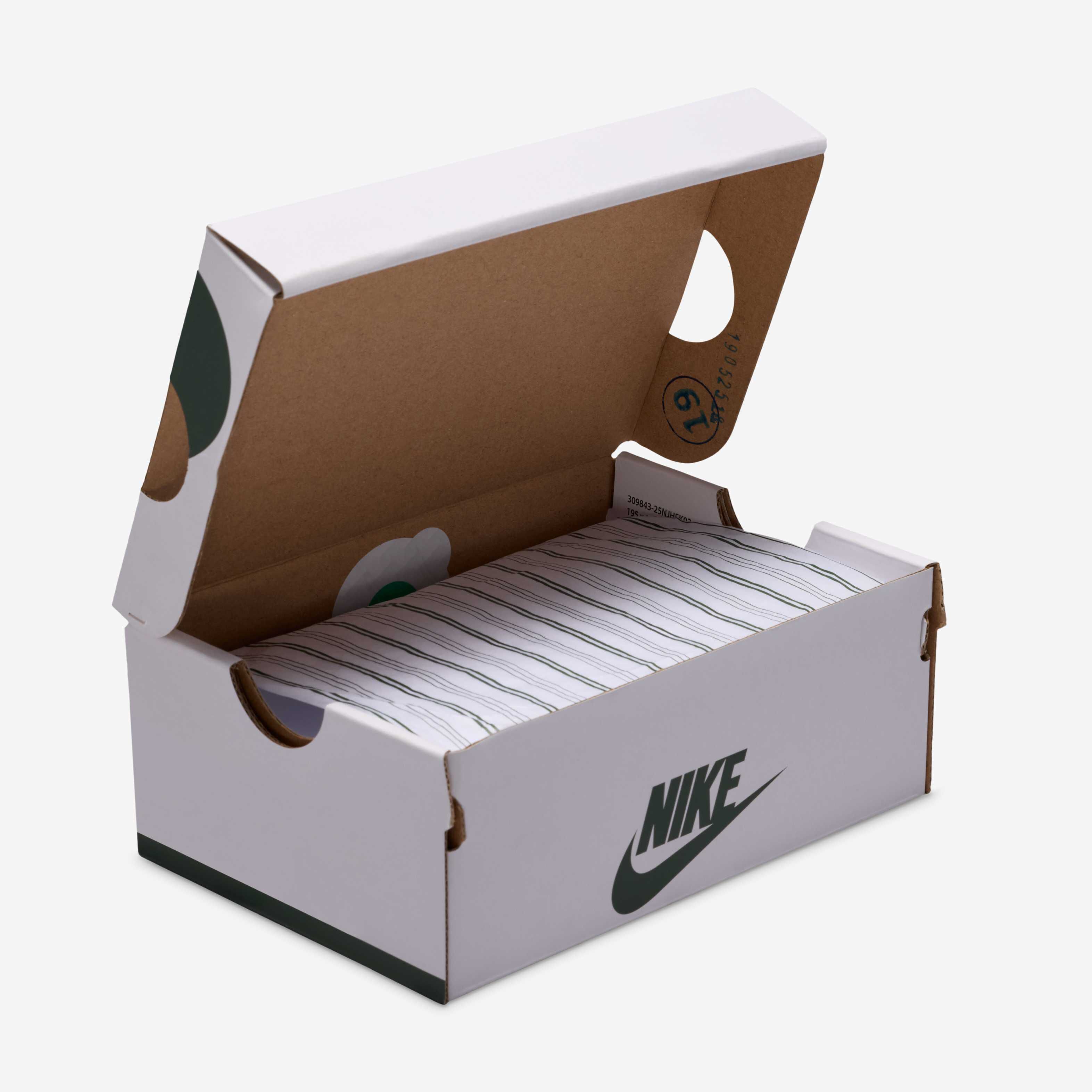 Jordan 1 Retro High OG 'Pro Green' image number 9