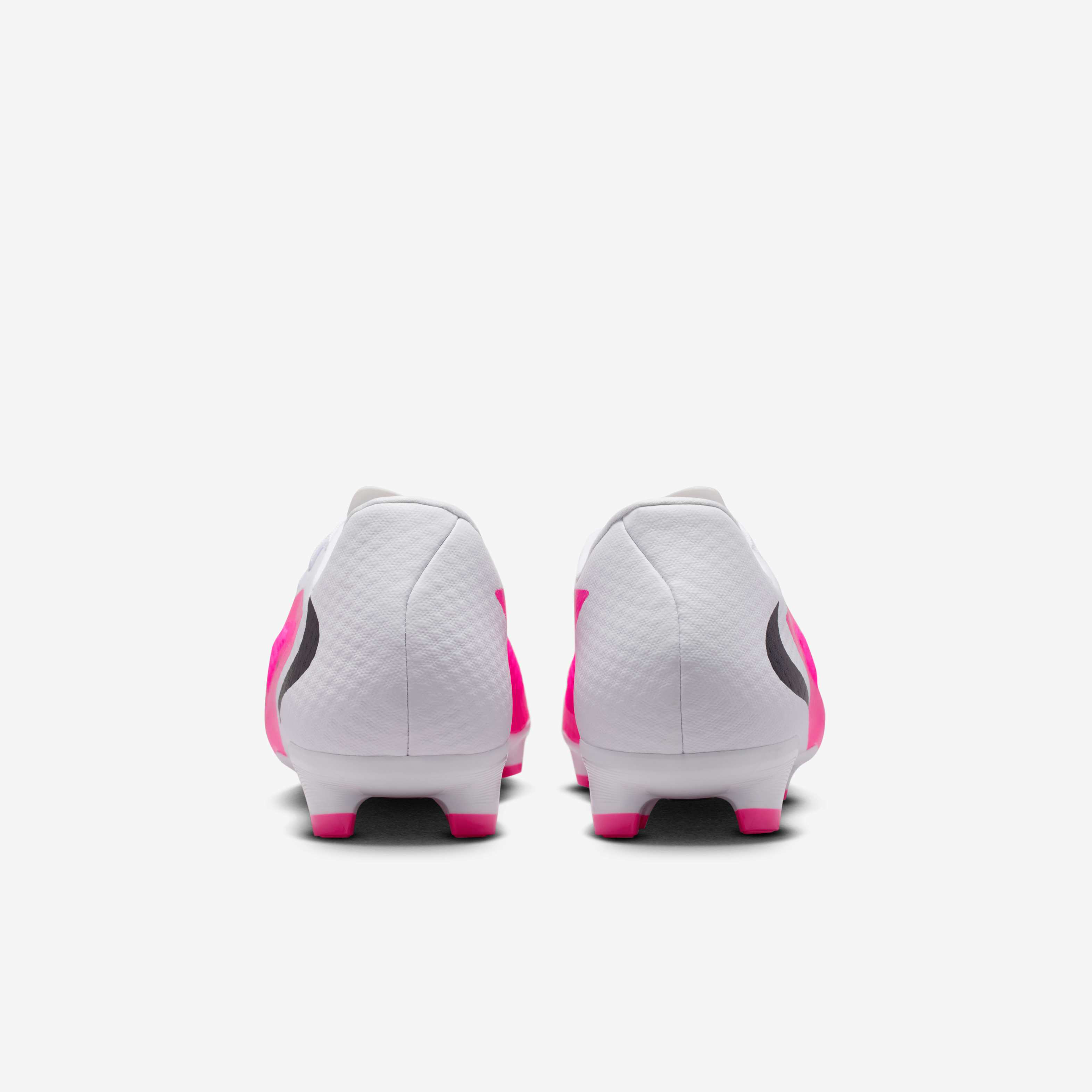 Nike Phantom 6 Low Academy image number 5