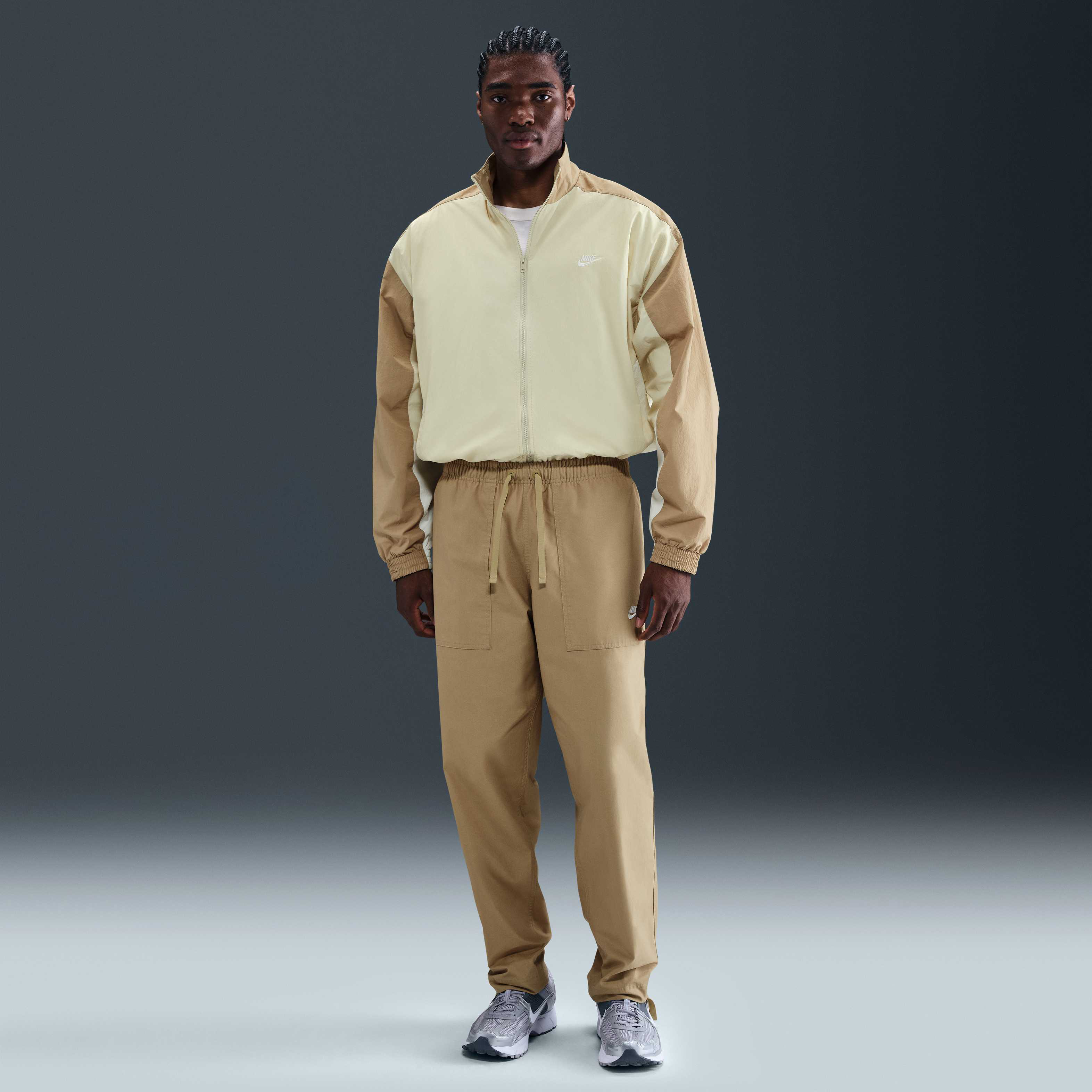 نايكي كلوب image number 0