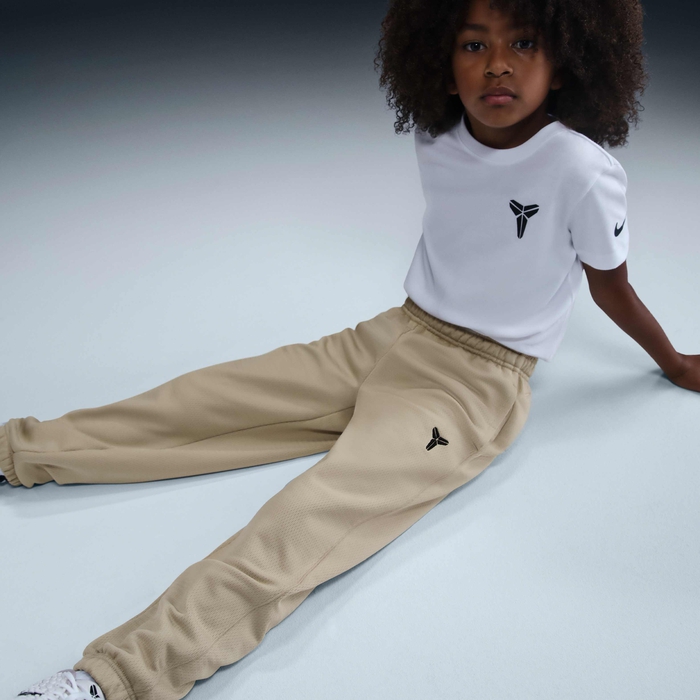 Kobe image number 4 Kobe image number 4