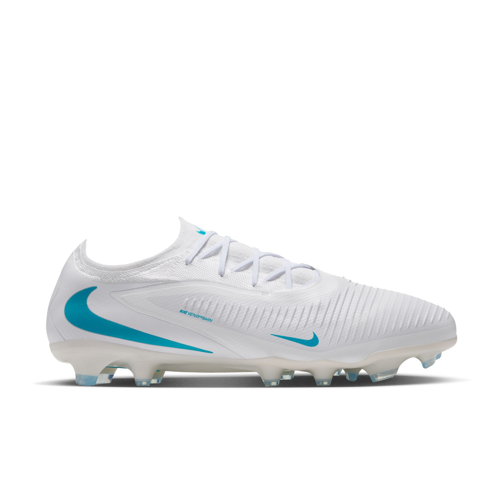 Nike Phantom 6 Low Pro image number 5