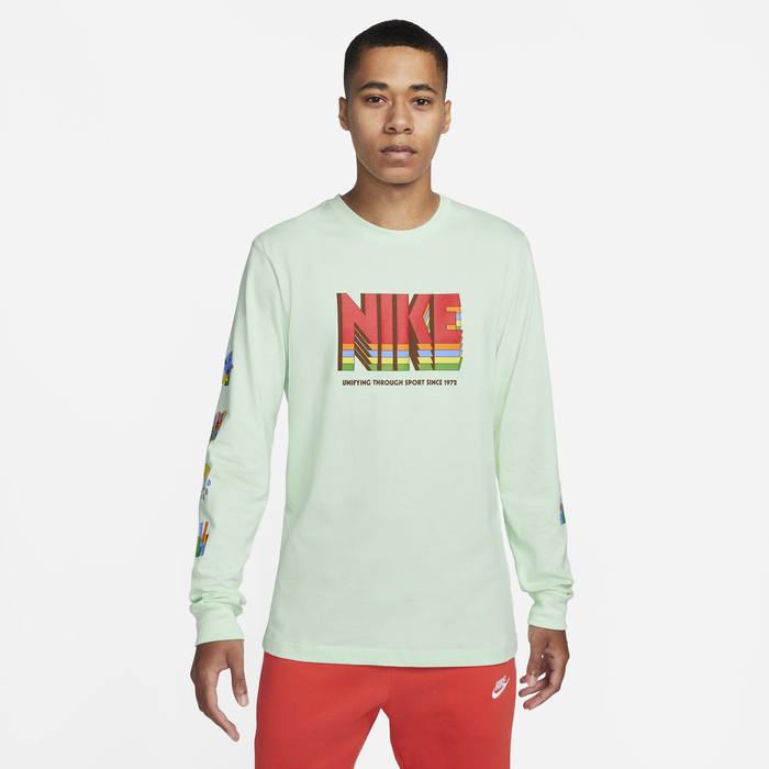 Nike Sportswear image number 0 Nike Sportswear image number 0