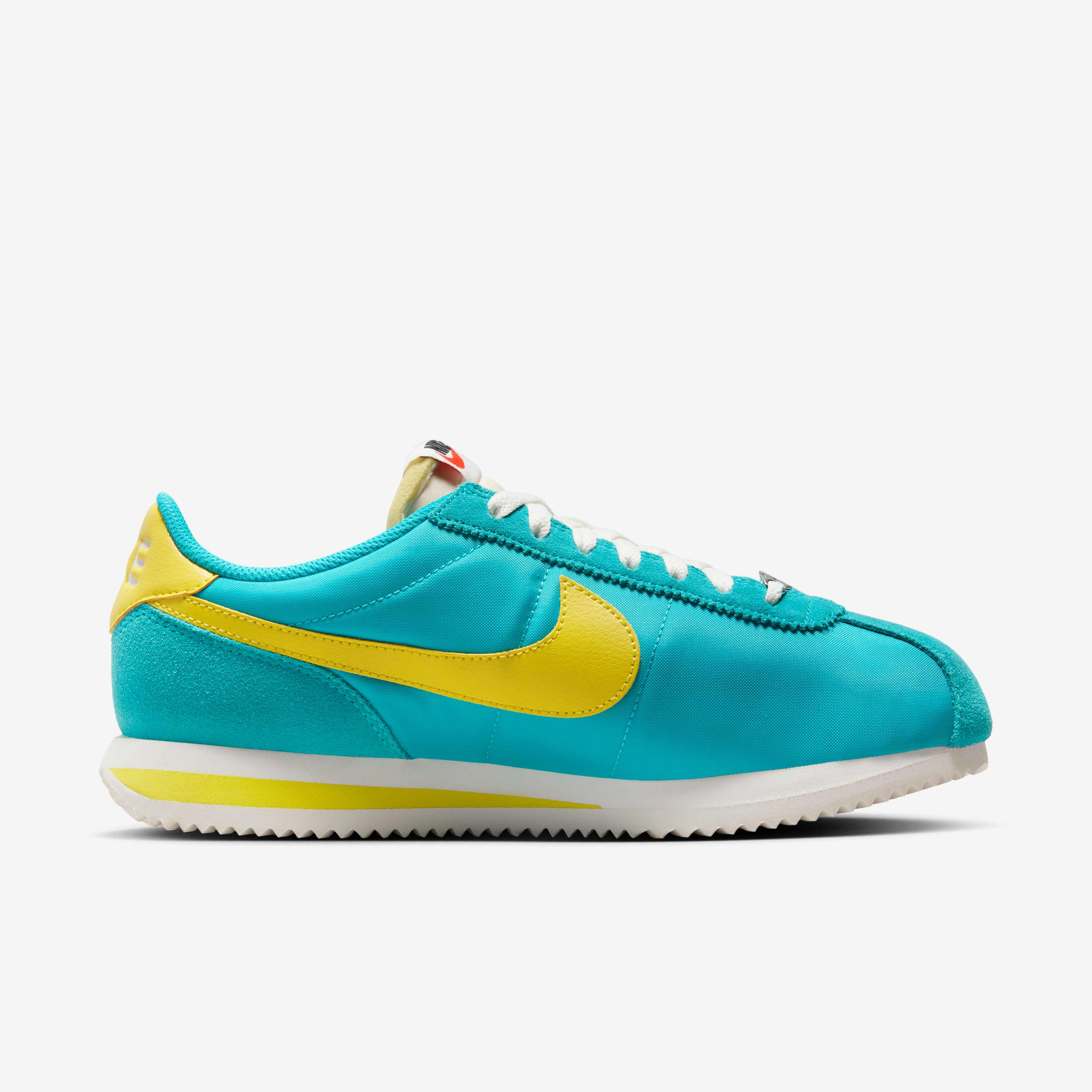 Nike Cortez Textile image number 3