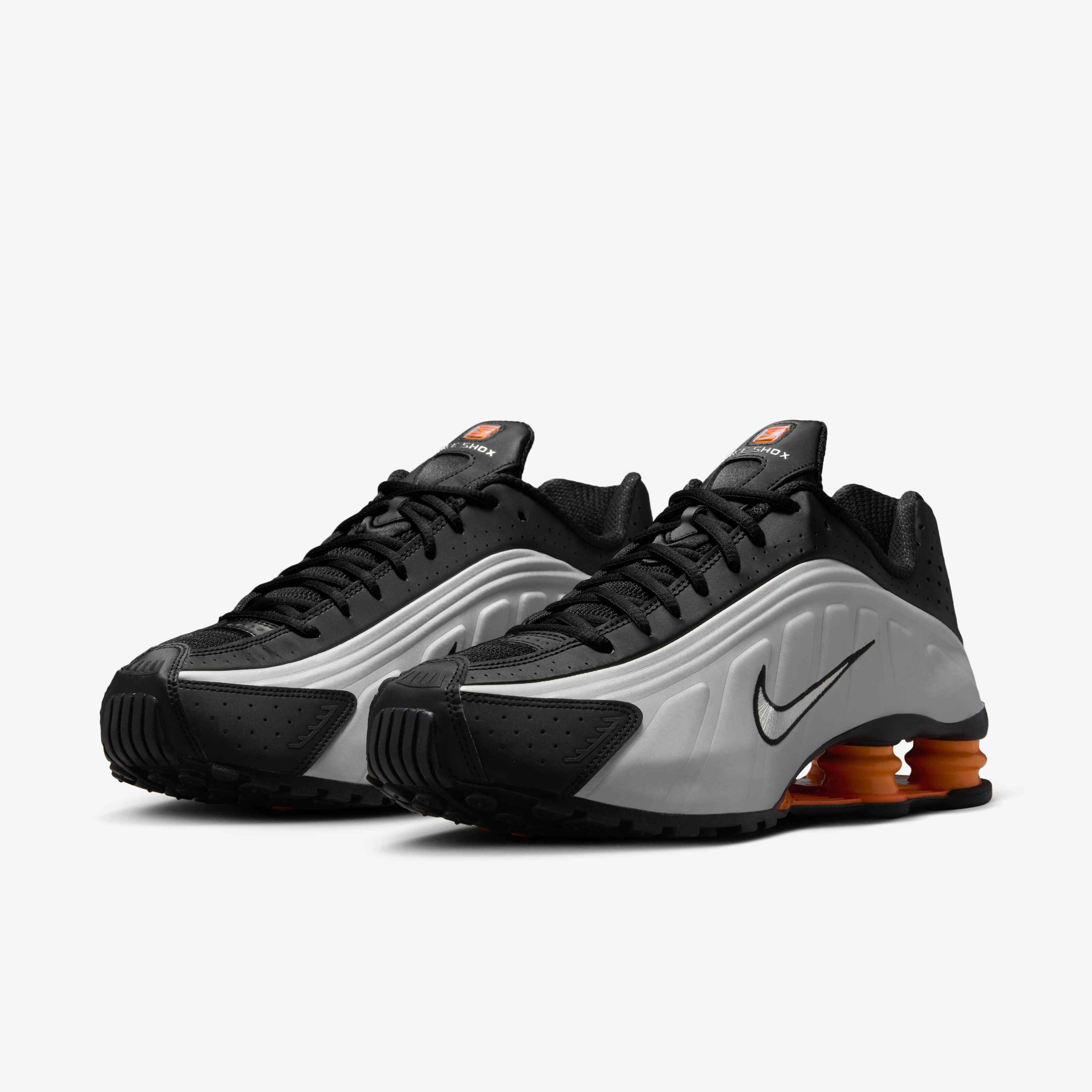 Nike Shox R4 image number 4