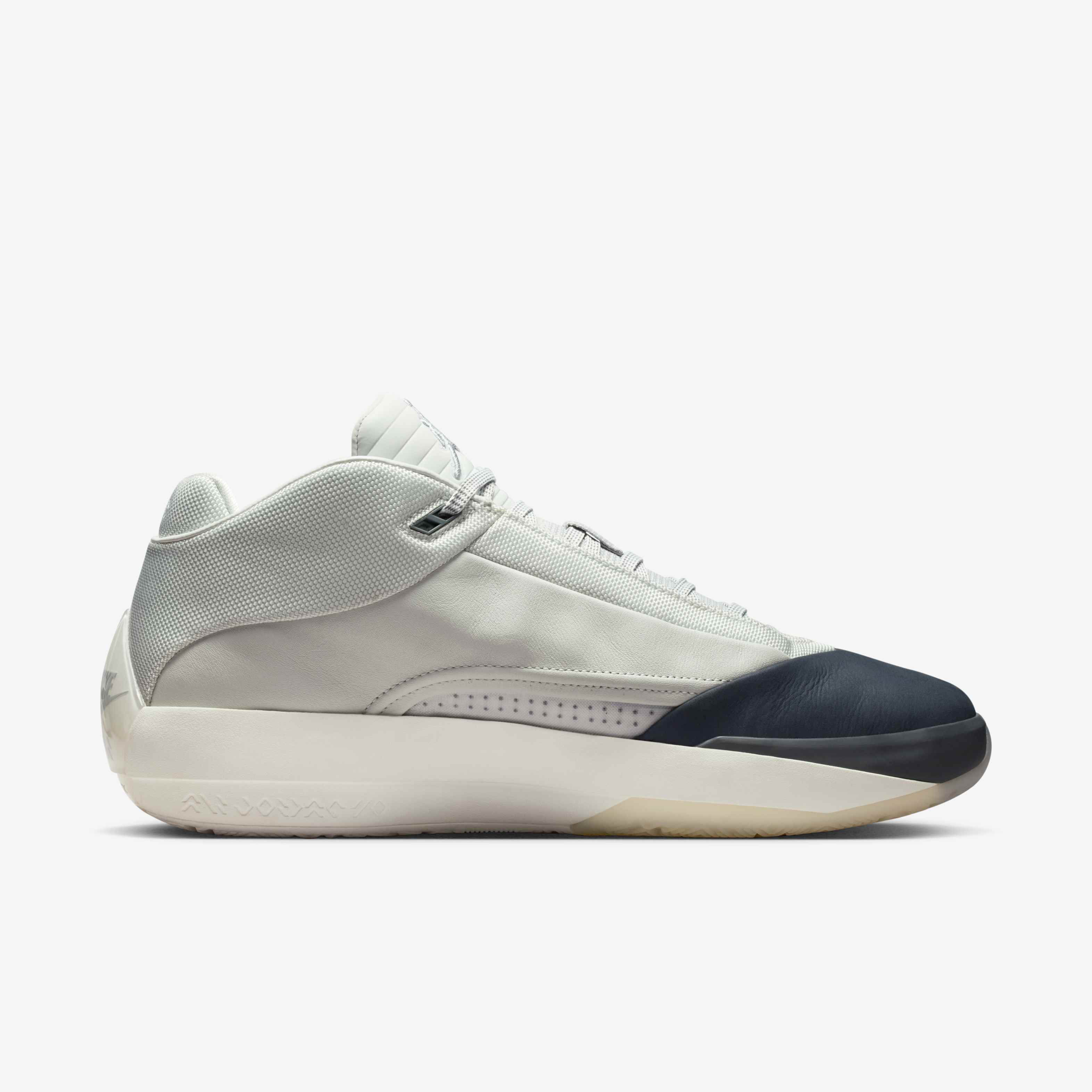 Air Jordan 40 'Wolf Grey' image number 2