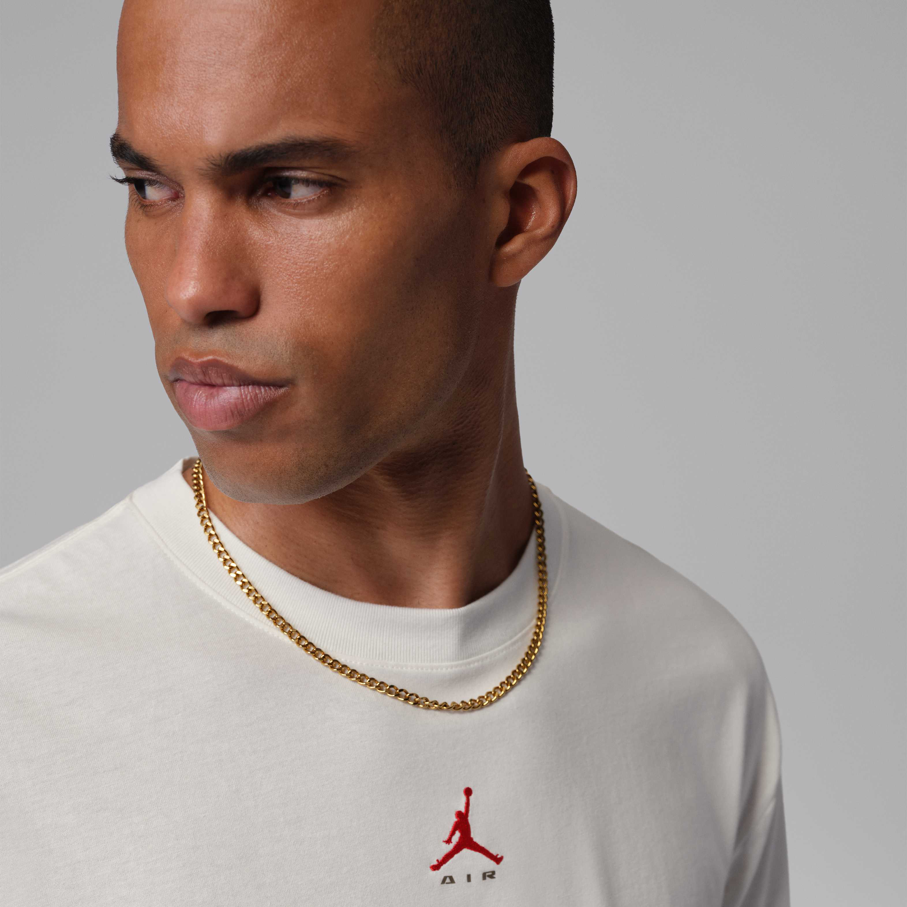 Jordan Brooklyn image number 2
