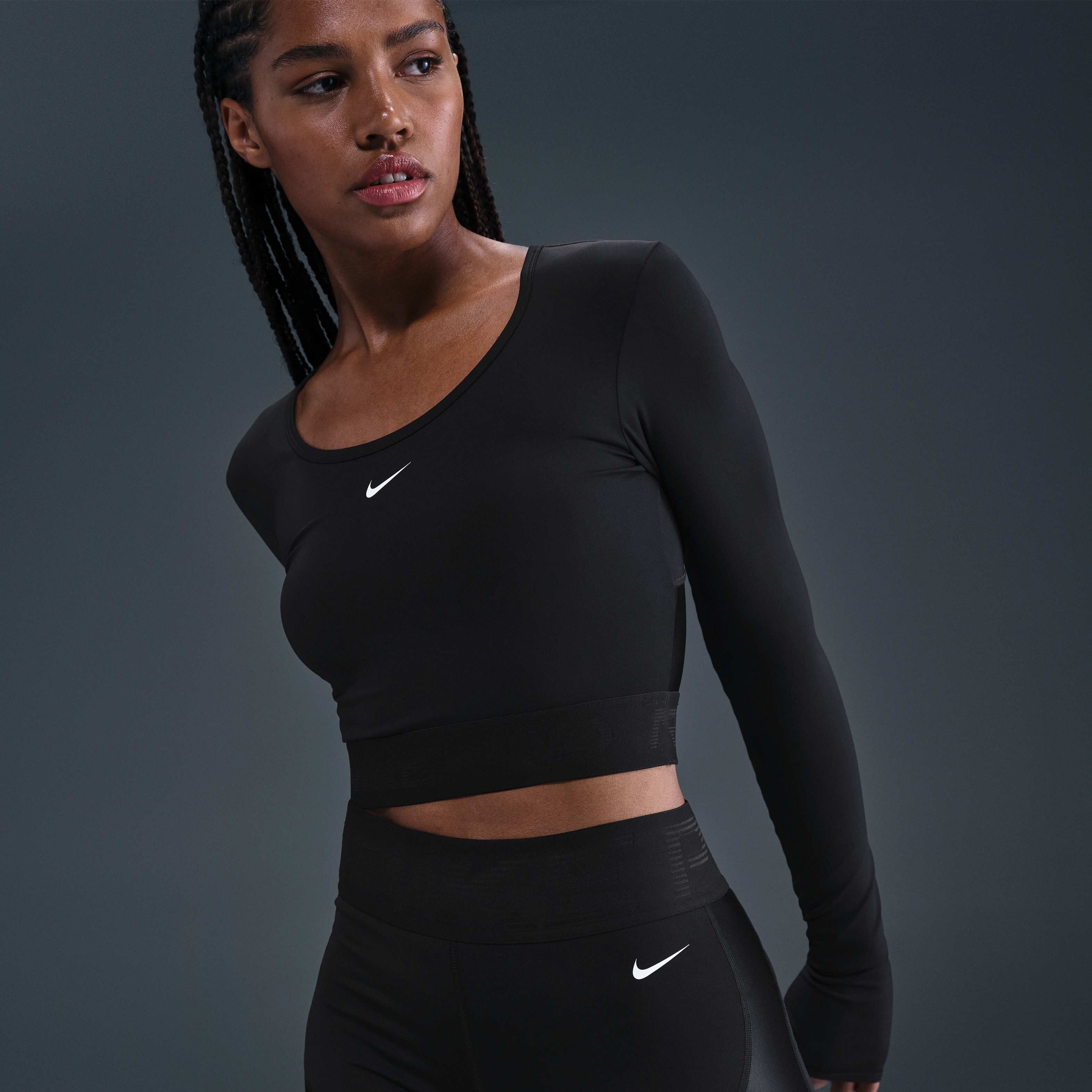Nike Pro Sculpt image number 1
