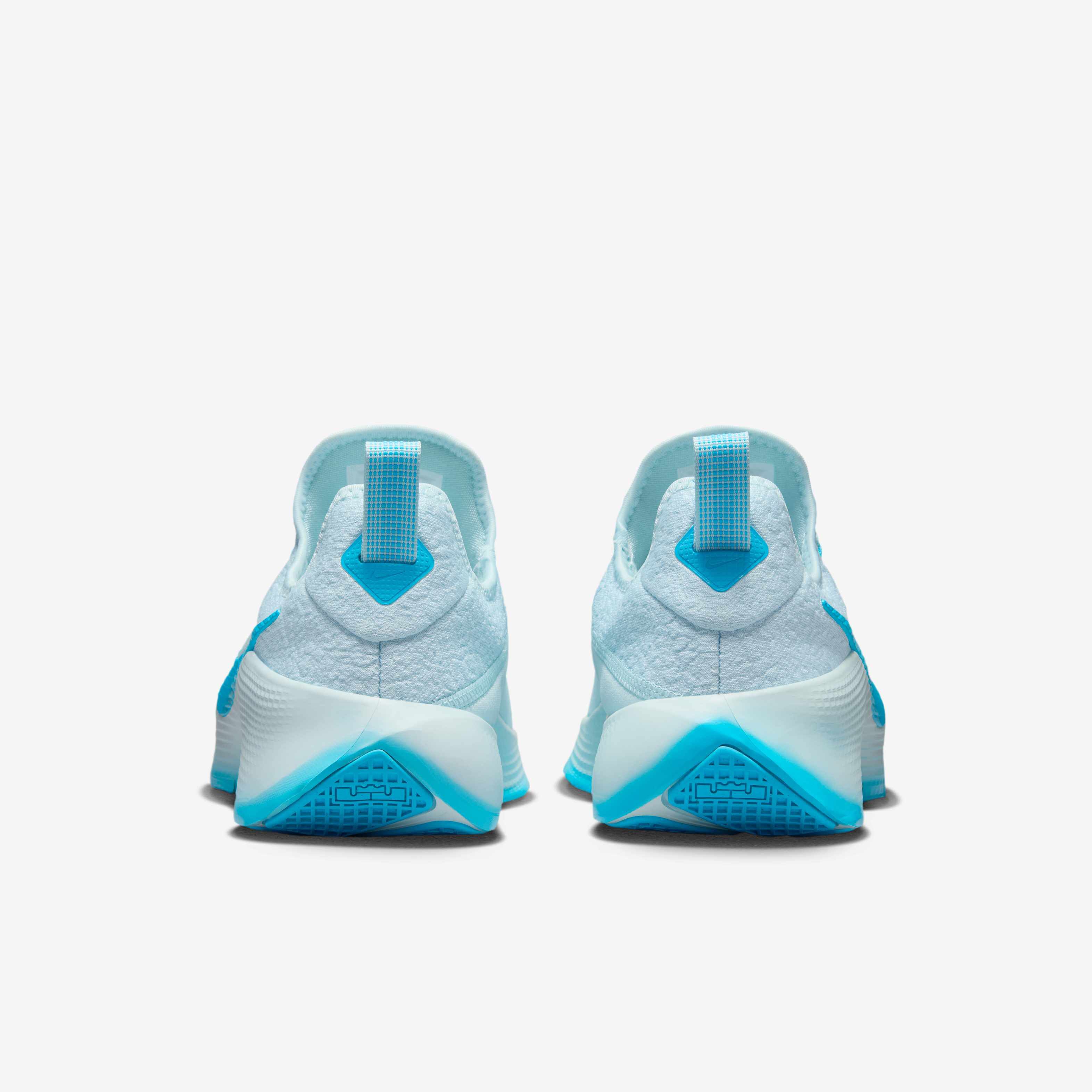 LeBron TR 1 image number 5
