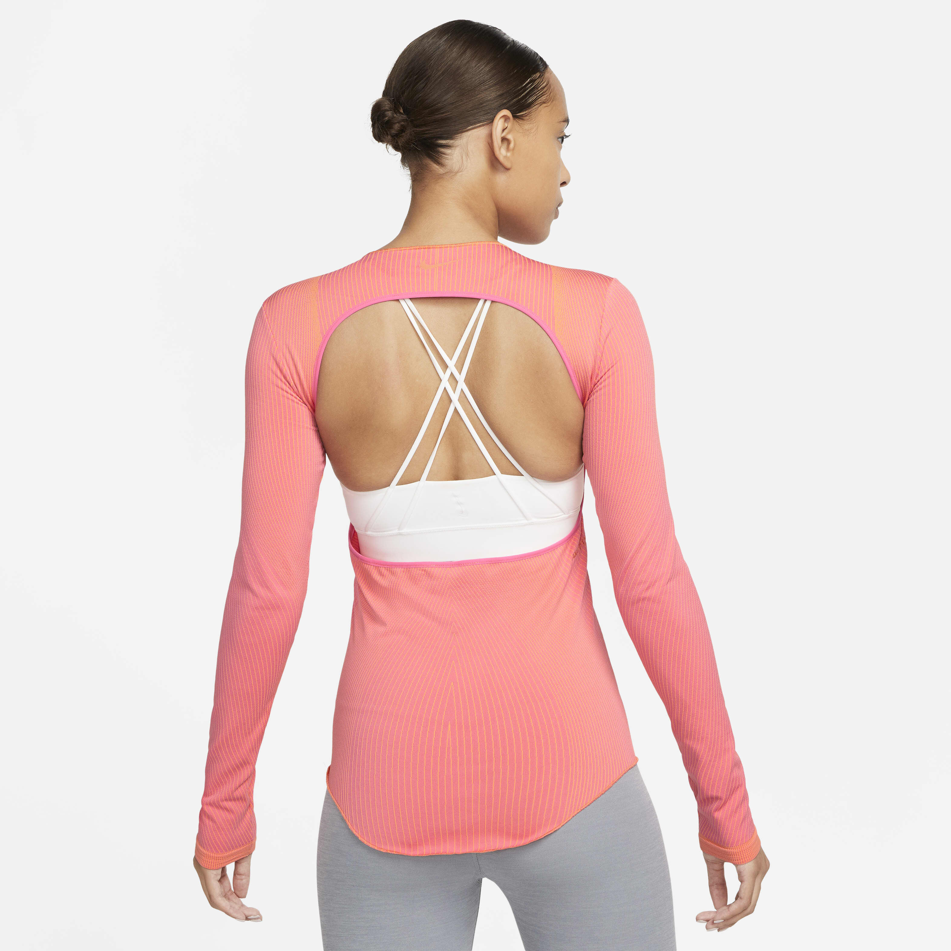 نايكي يوغا دراي-فت ايه دي في image number 1