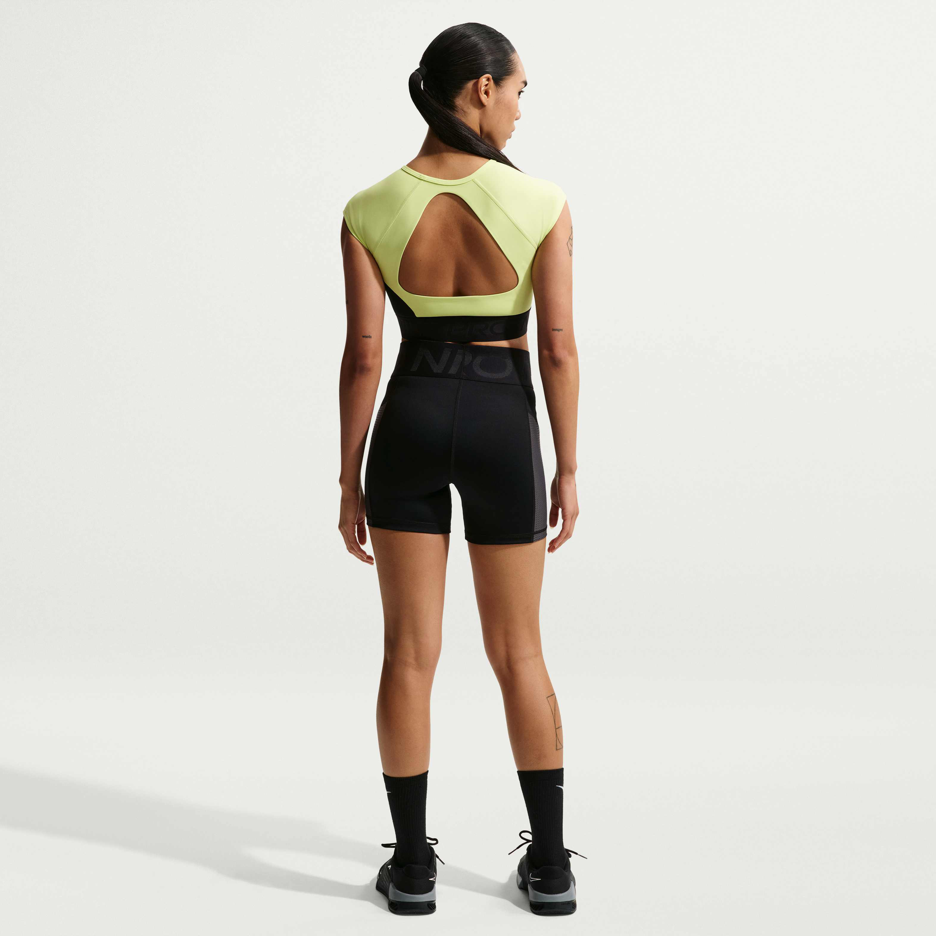 نايكي برو سكلبت image number 4