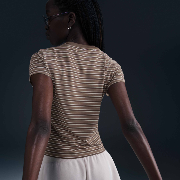 ★ Nike★ Sportswear Chill Knit Slim Stripe T-shirt W Mink Buy Nike Sportswear Chill Knit Women's Slim Striped T-Shirt