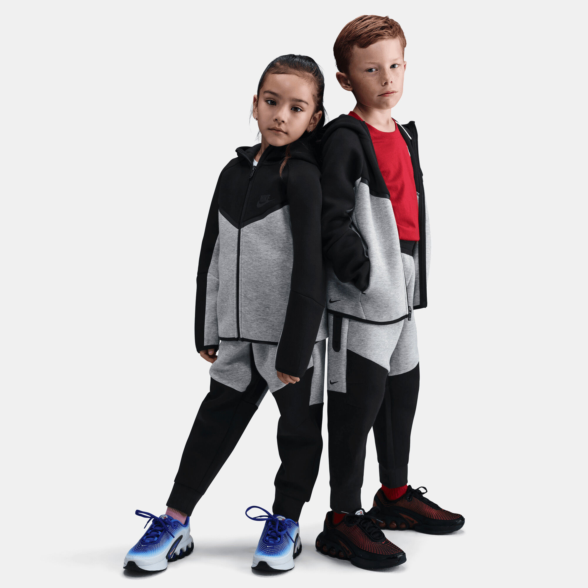 نايكي سبورتسوير image number 0