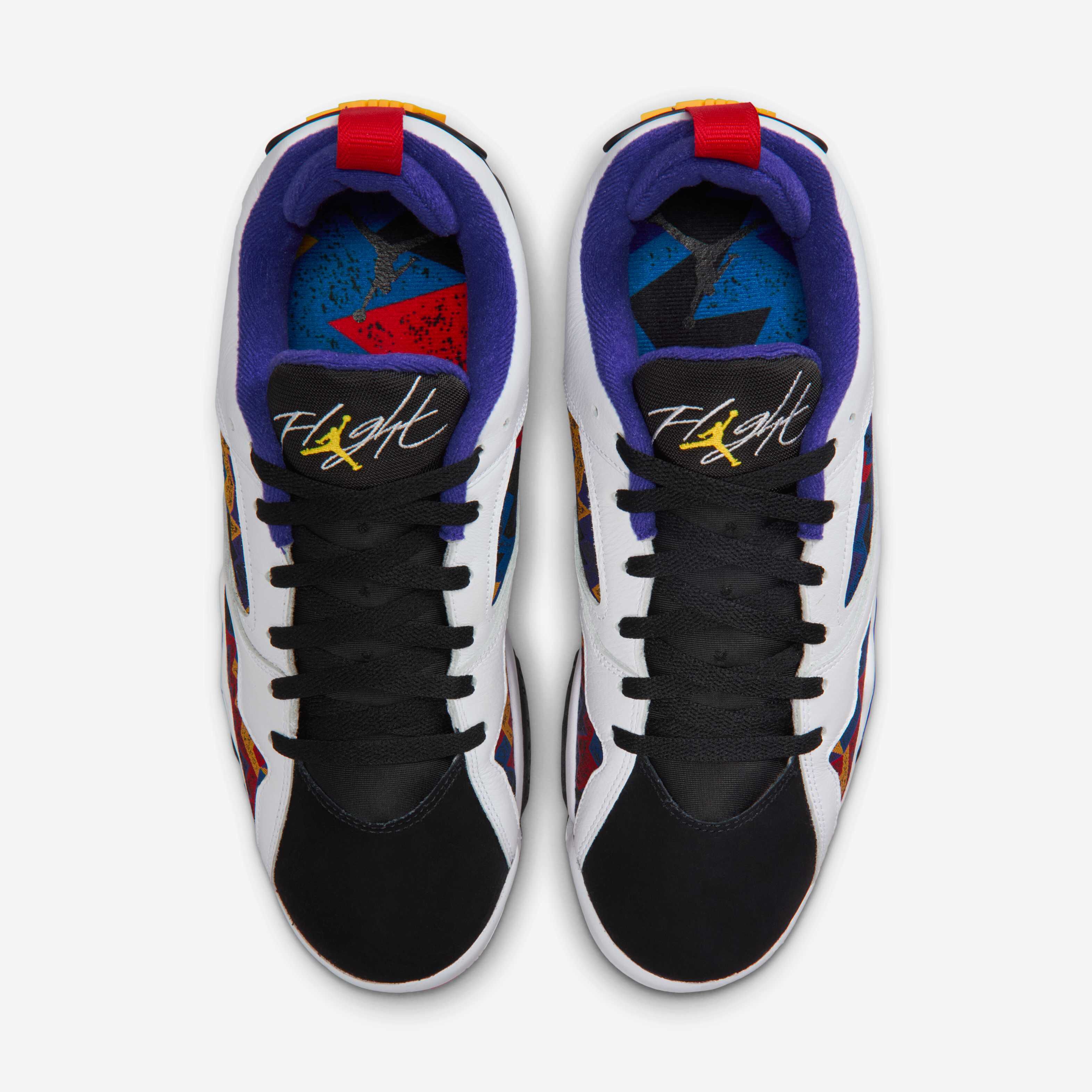 Air Jordan MVP 92 image number 3