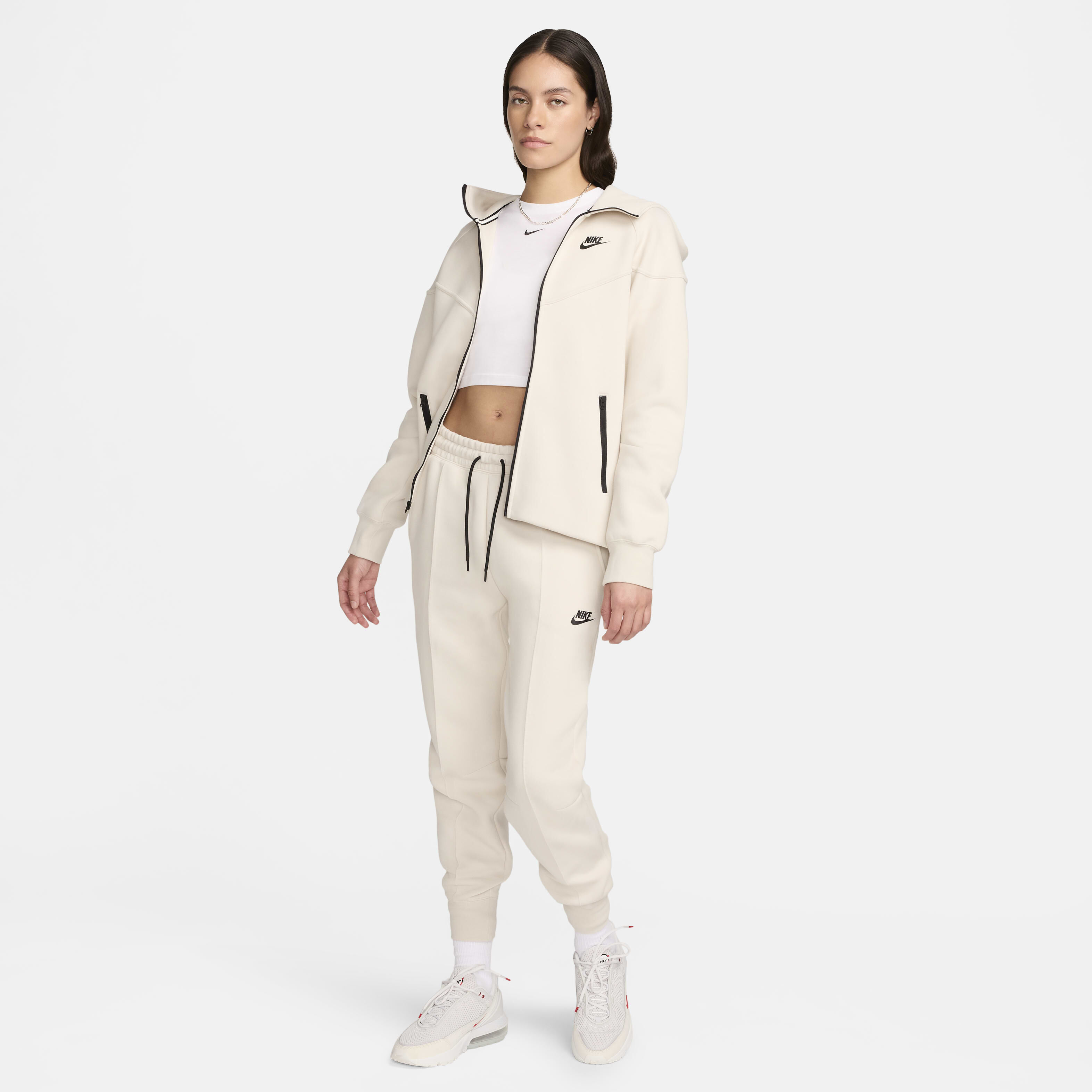 Nike Sportswear Tech Fleece image number 8