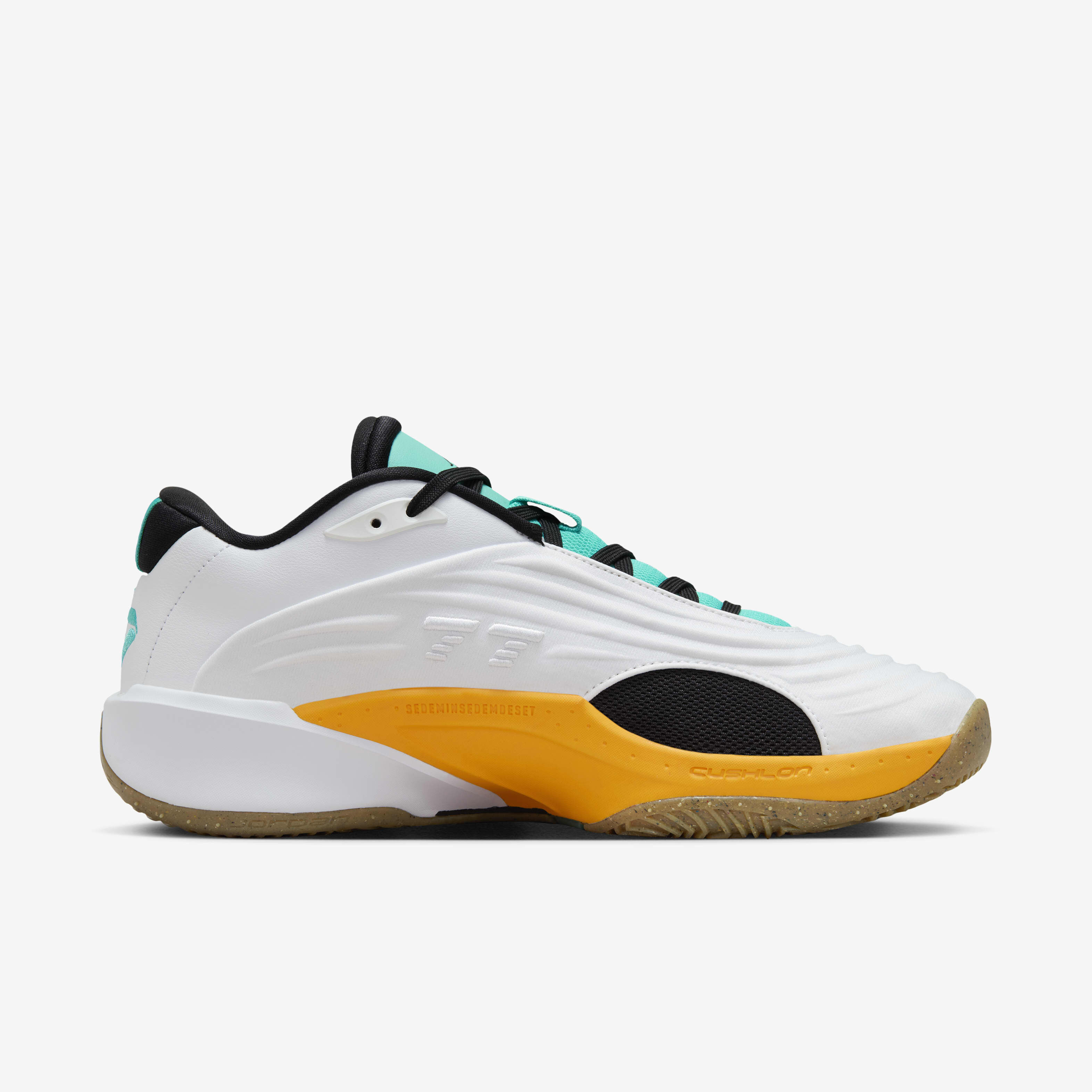 Luka 3 'Safari' image number 2