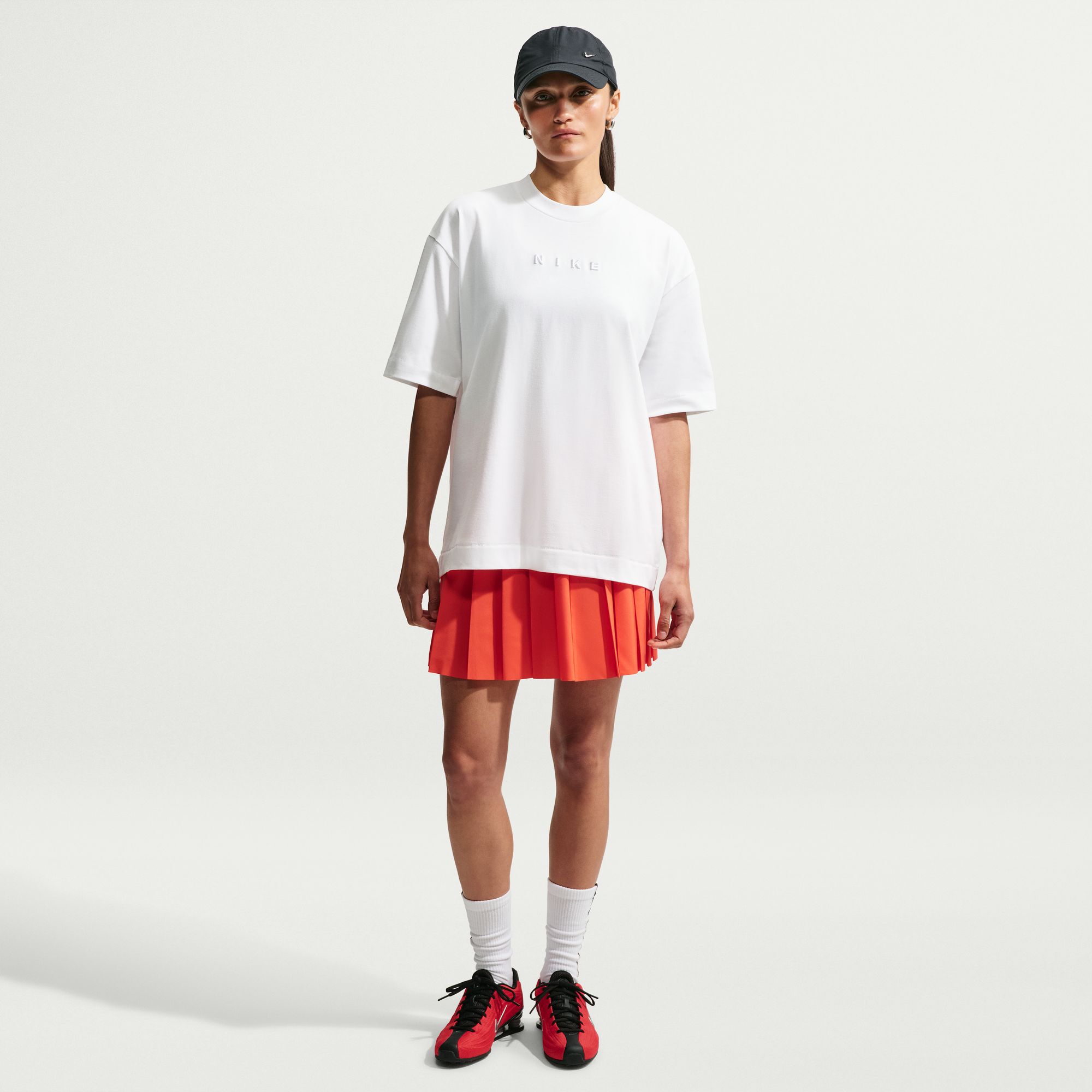 Nike Sportswear image number 0