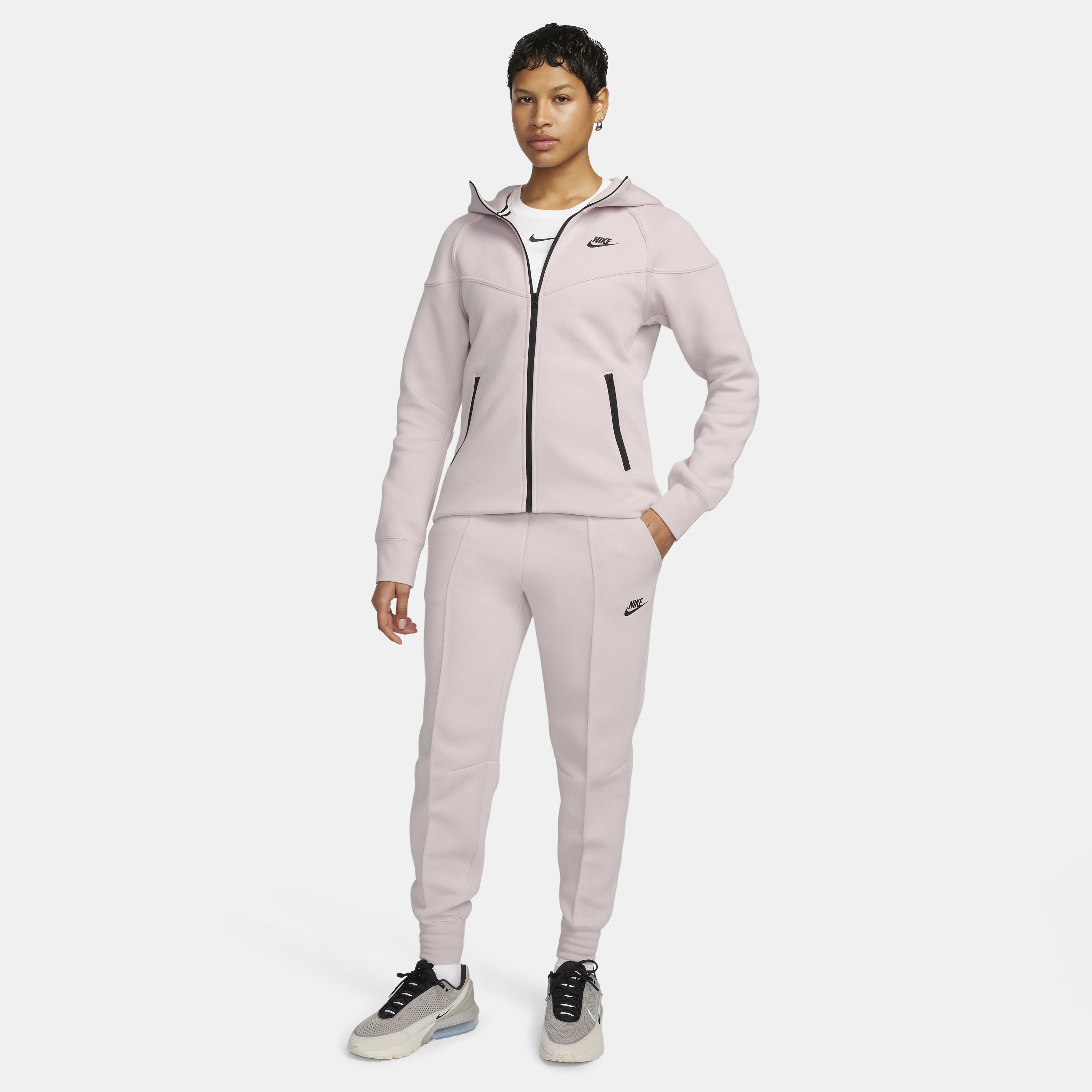 نايكي سبورتسوير تك فليس image number 8