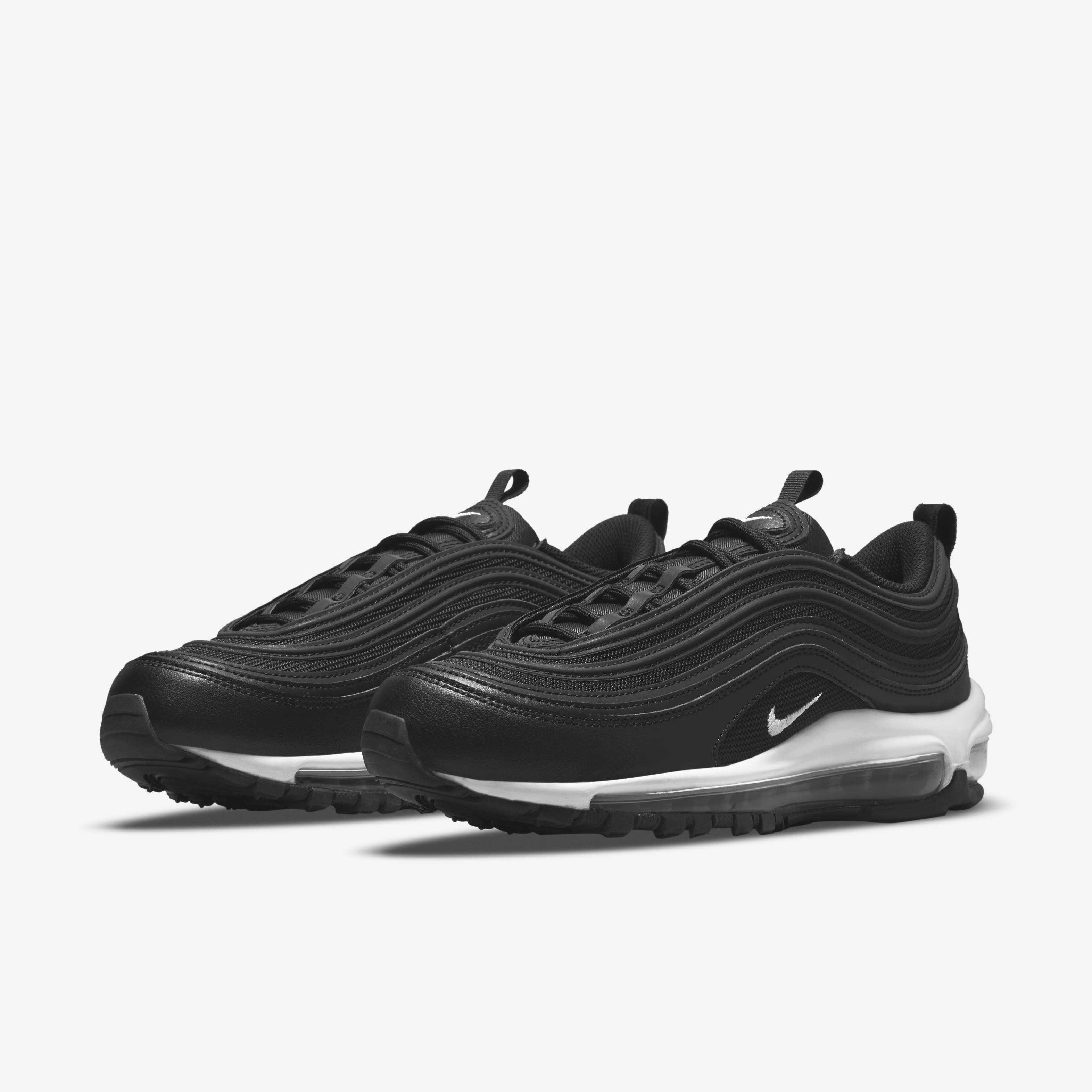 Nike air max black with white tick outlet