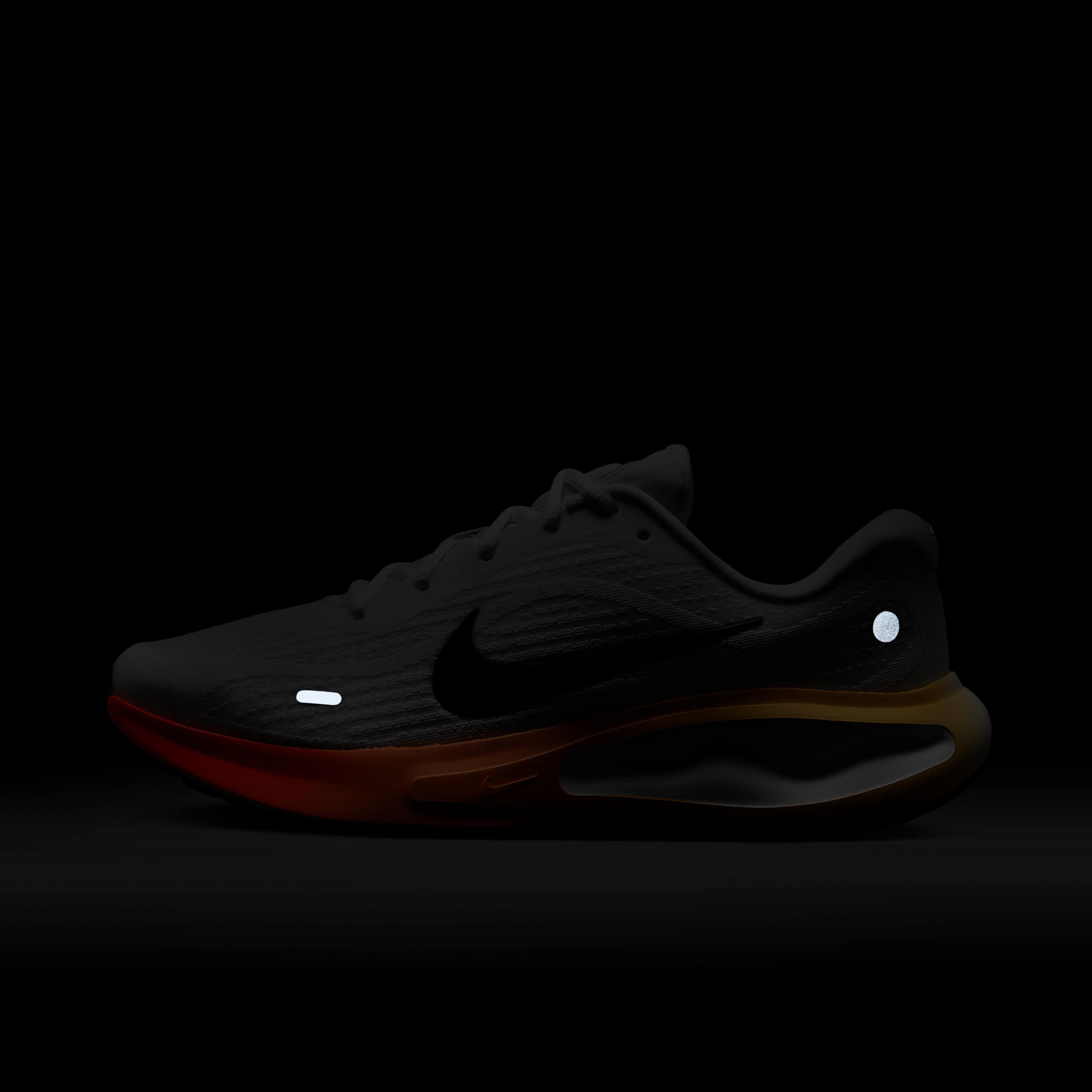 نايكي جيرني رن image number 9