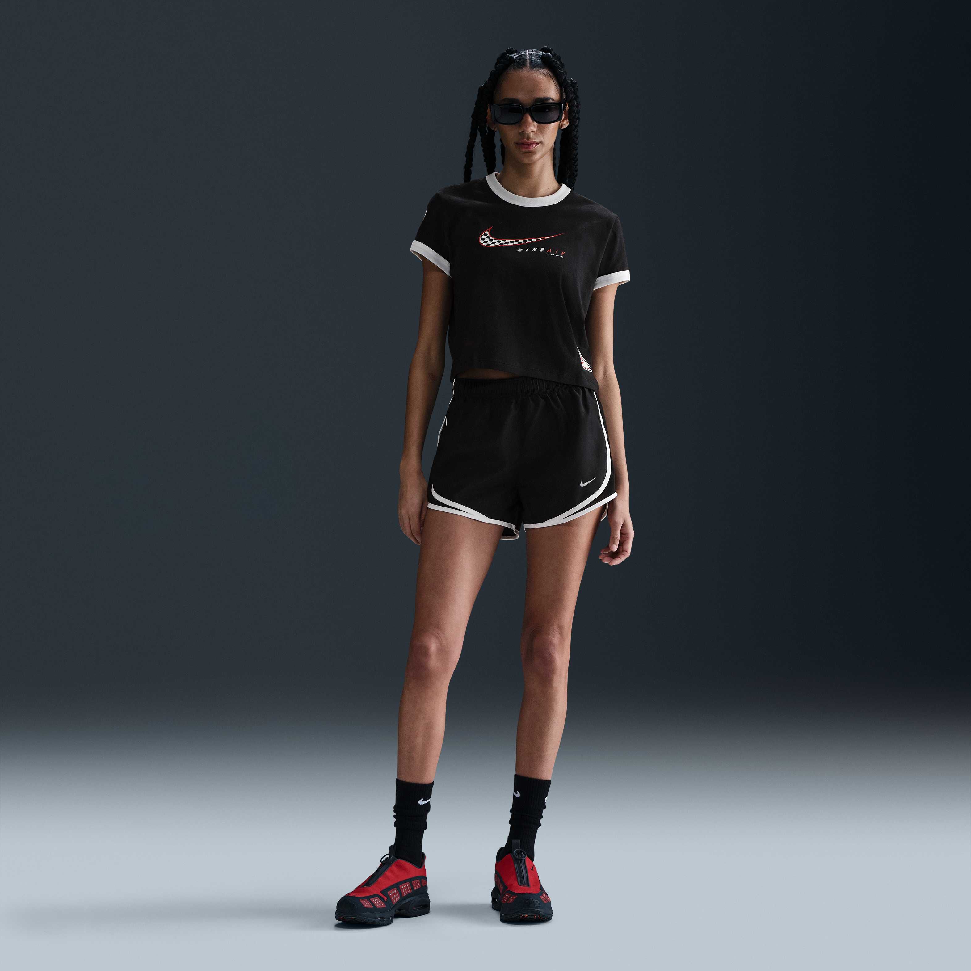 نايكي سبورتسوير كلوب image number 3