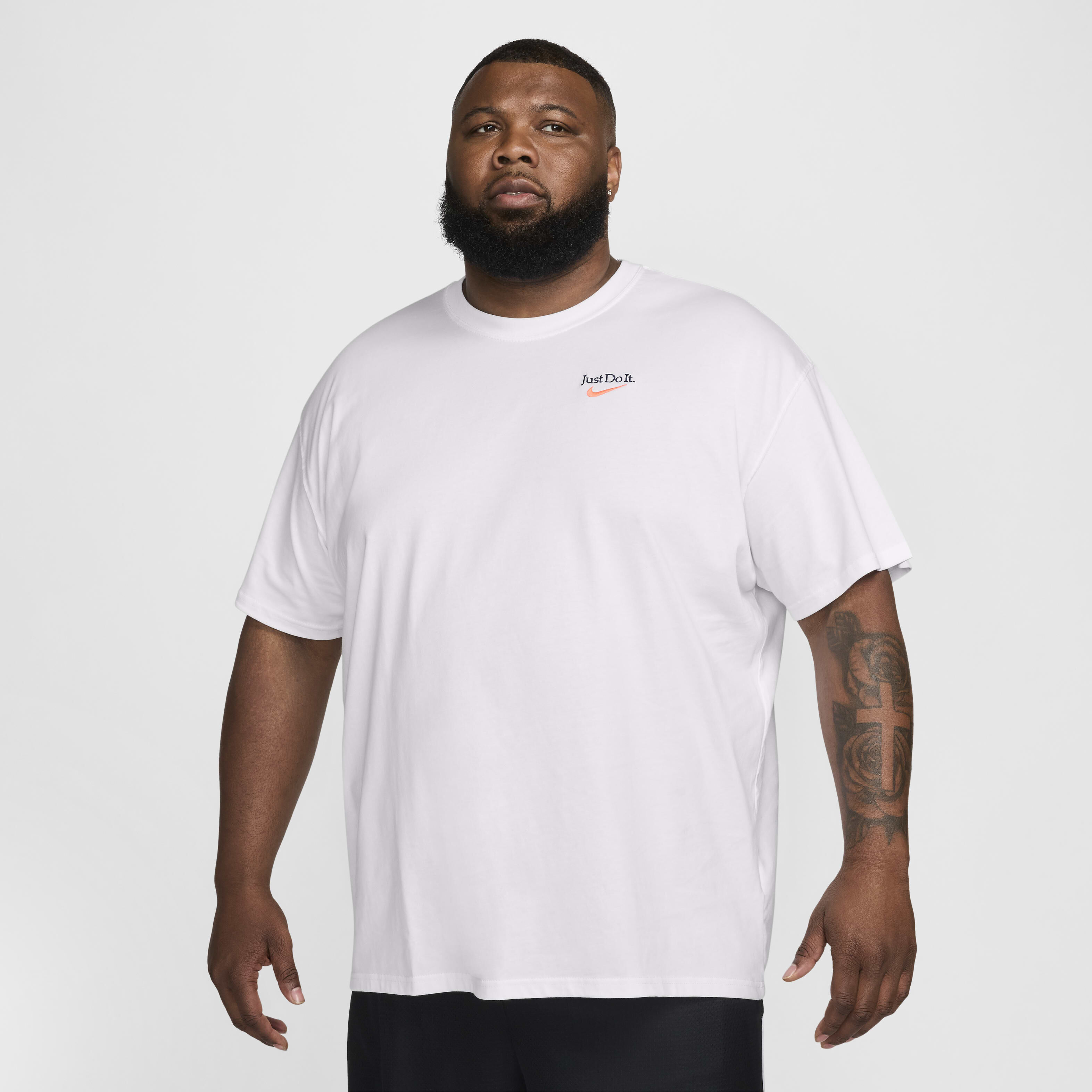 Buy Nike Sportswear Men's Max90 T-Shirt - White | Nike Kuwait Official