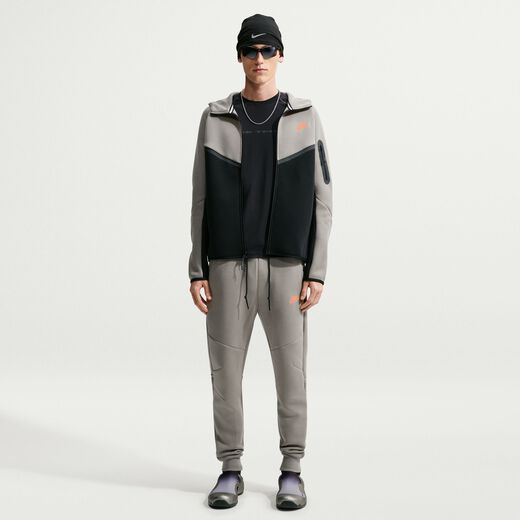 Lifestyle Jackets & Gilets-Nike, Nike Tech, Men's Fleece Windrunner Full-Zip Jacket
