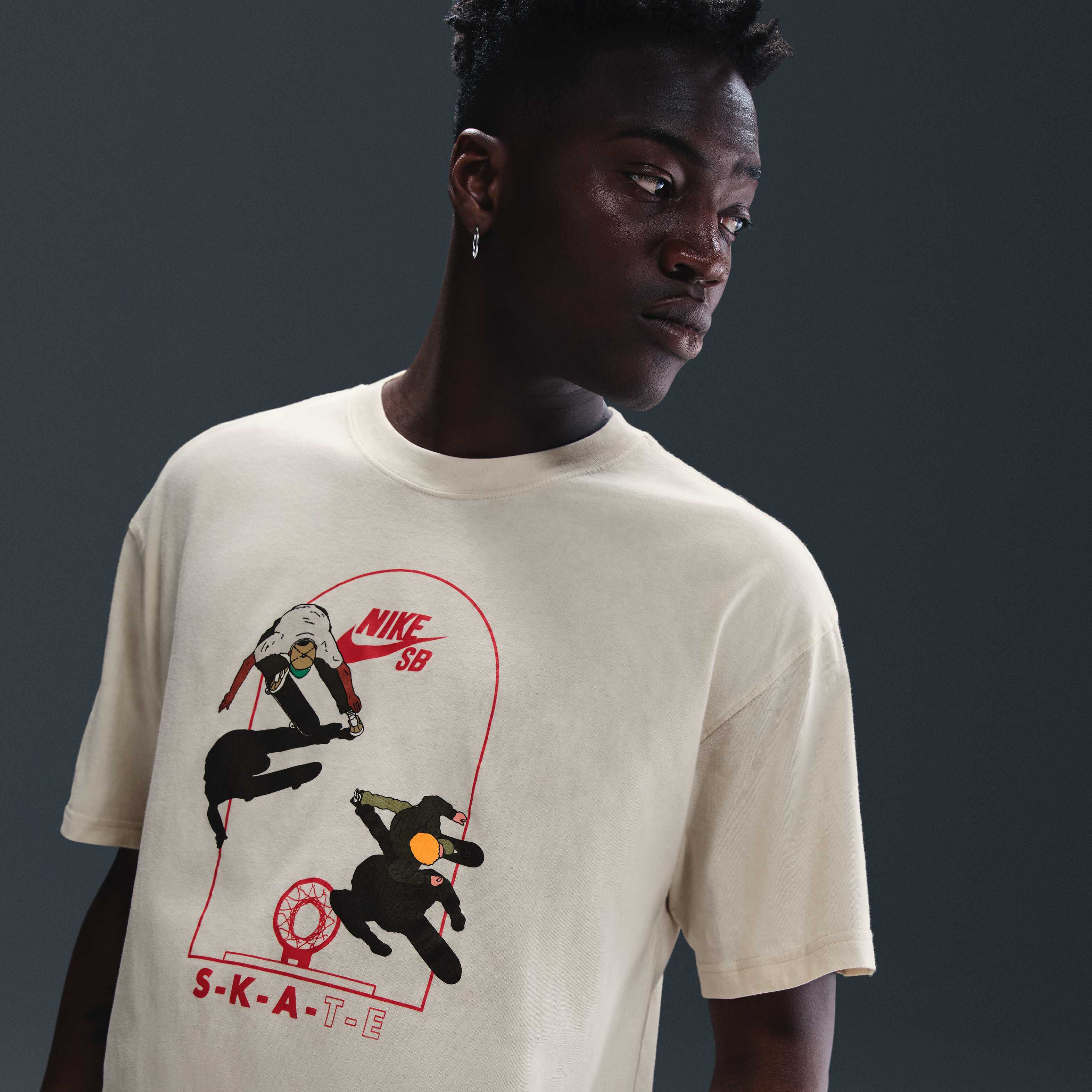 Buy Nike SB Max90 Skate T-Shirt - Light Bone | Nike Kuwait