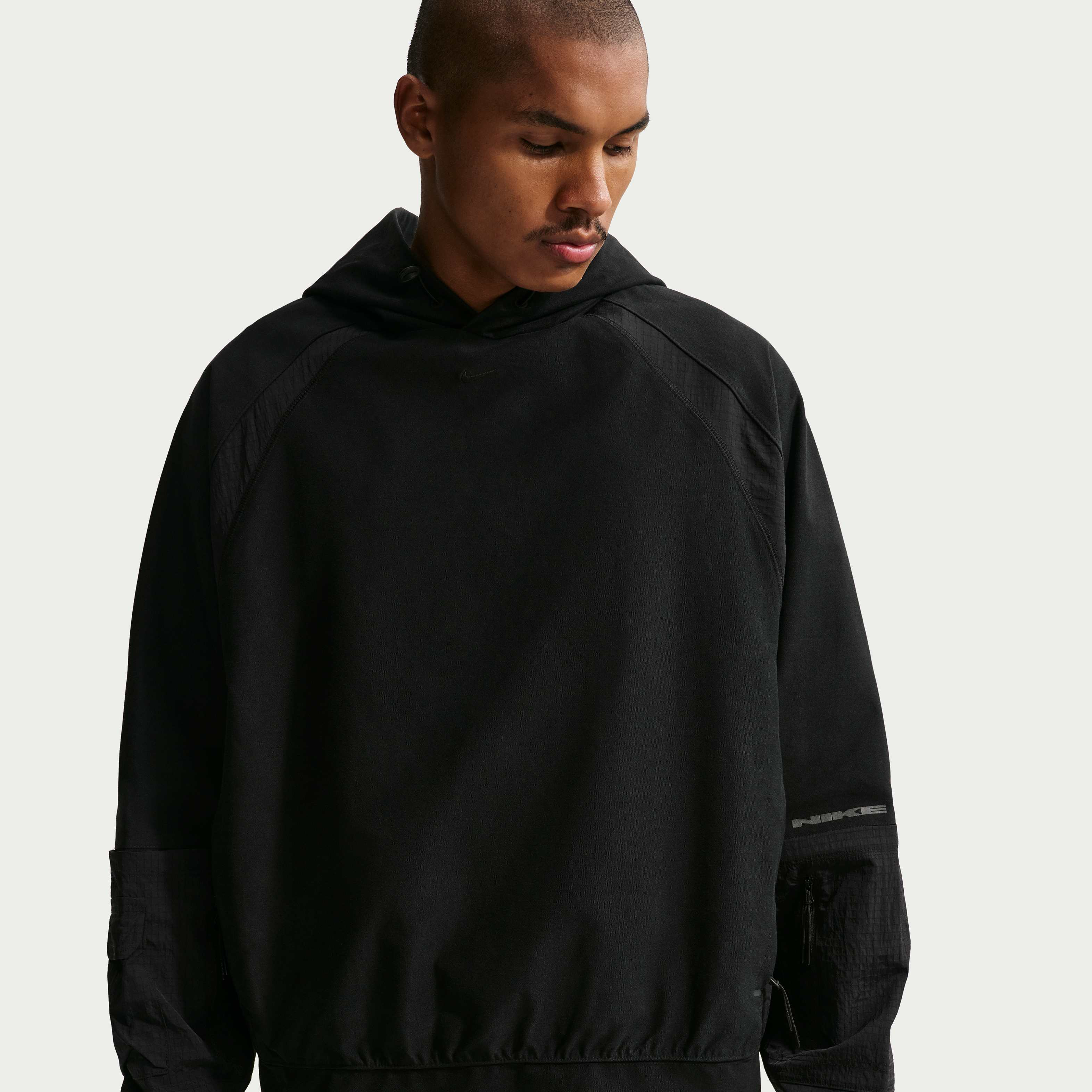 نايكي تك image number 0