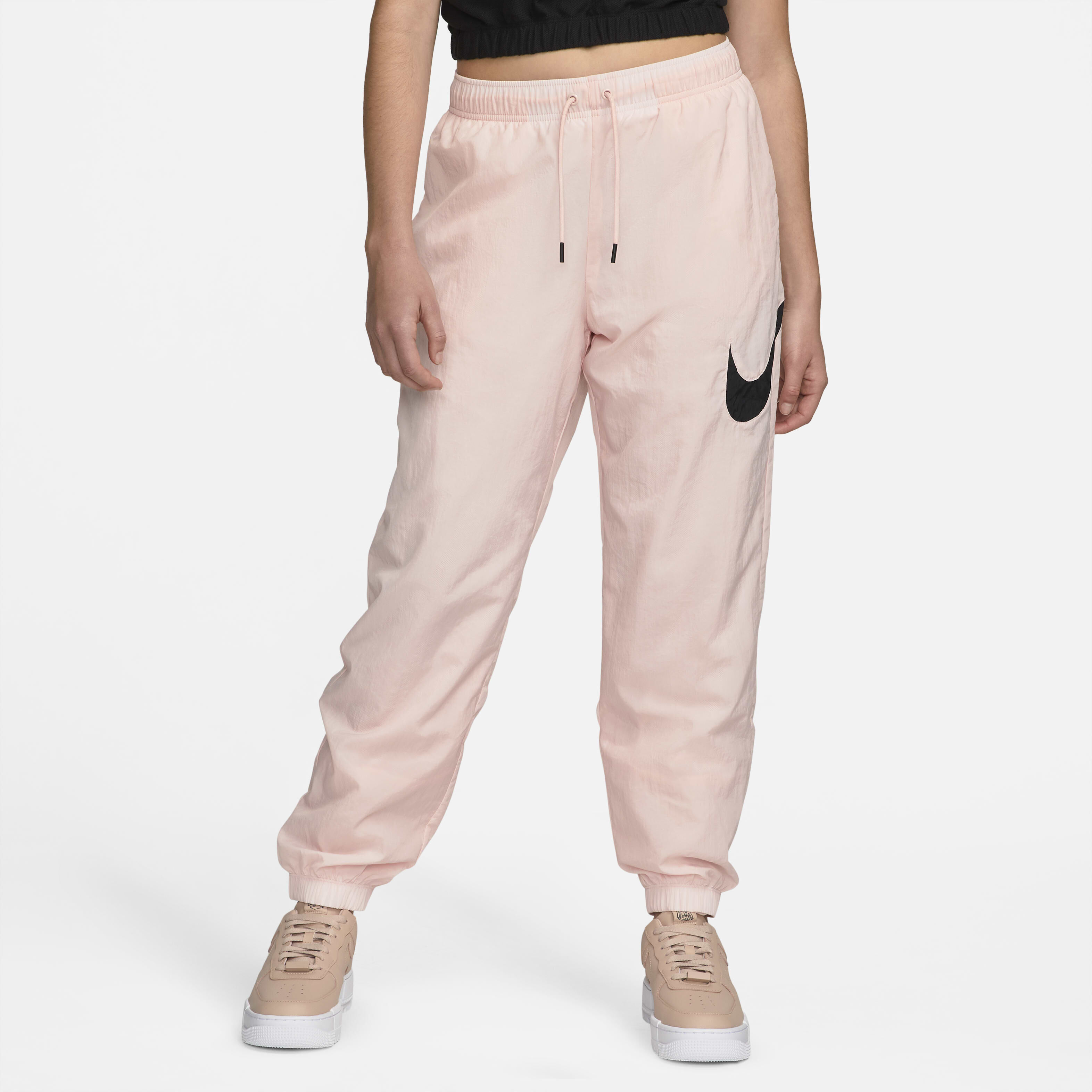 Nike Sportswear Essential image number 0