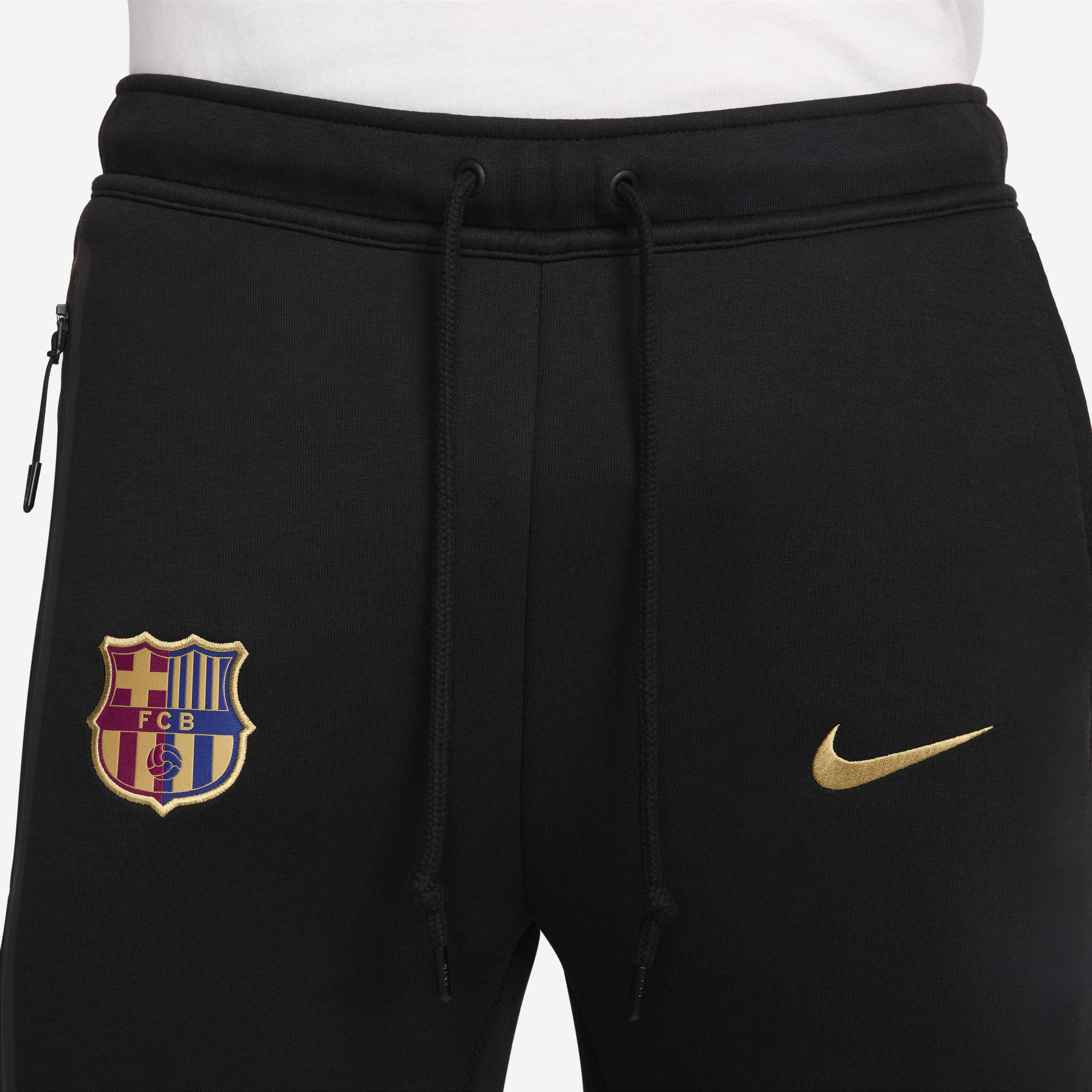 F.C. Barcelona Tech Fleece image number 2