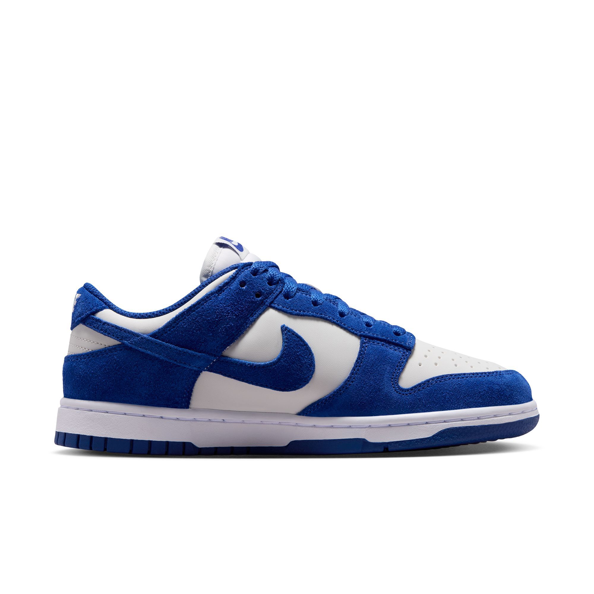 Nike Dunk Low Suede image number 6