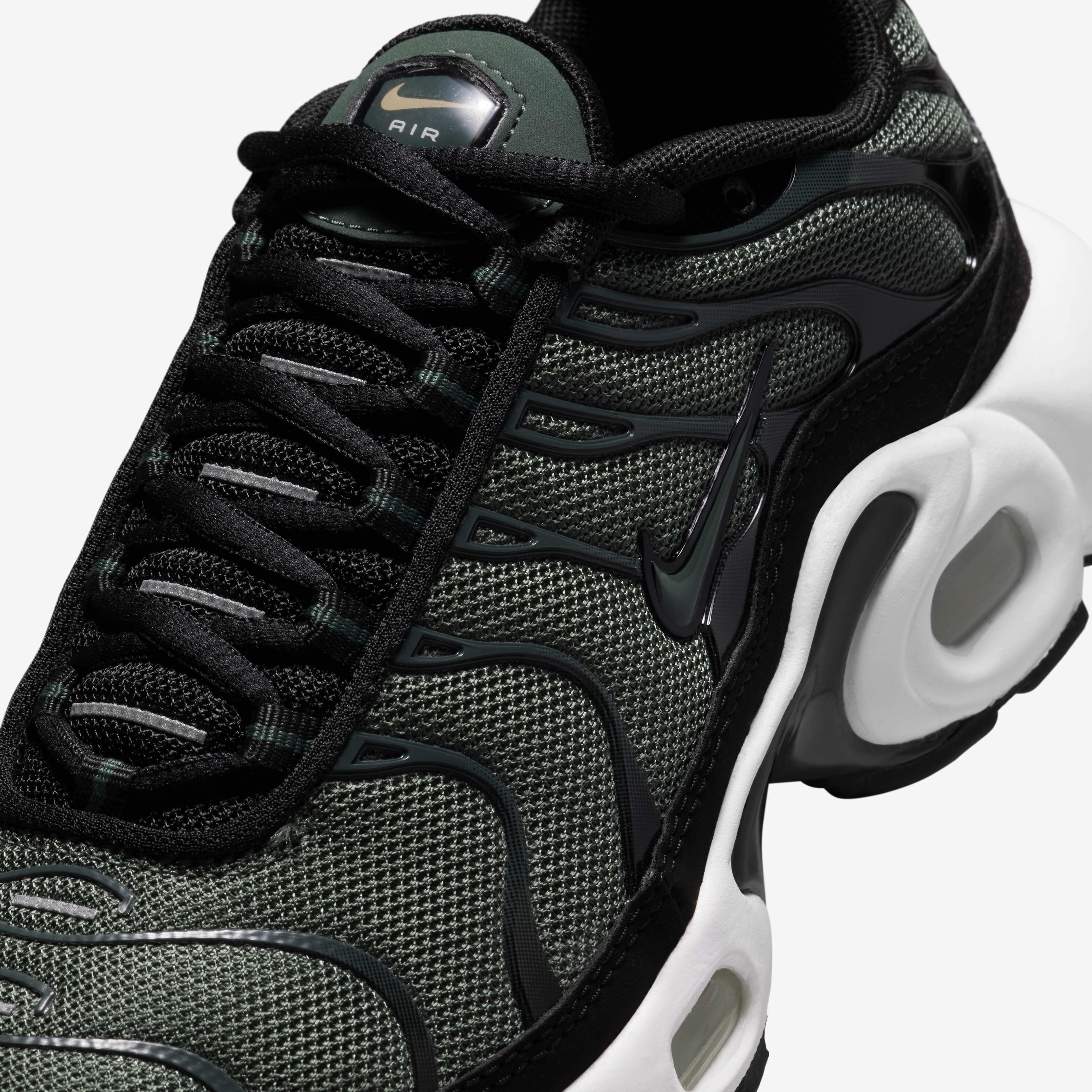 Nike Air Max Plus image number 6