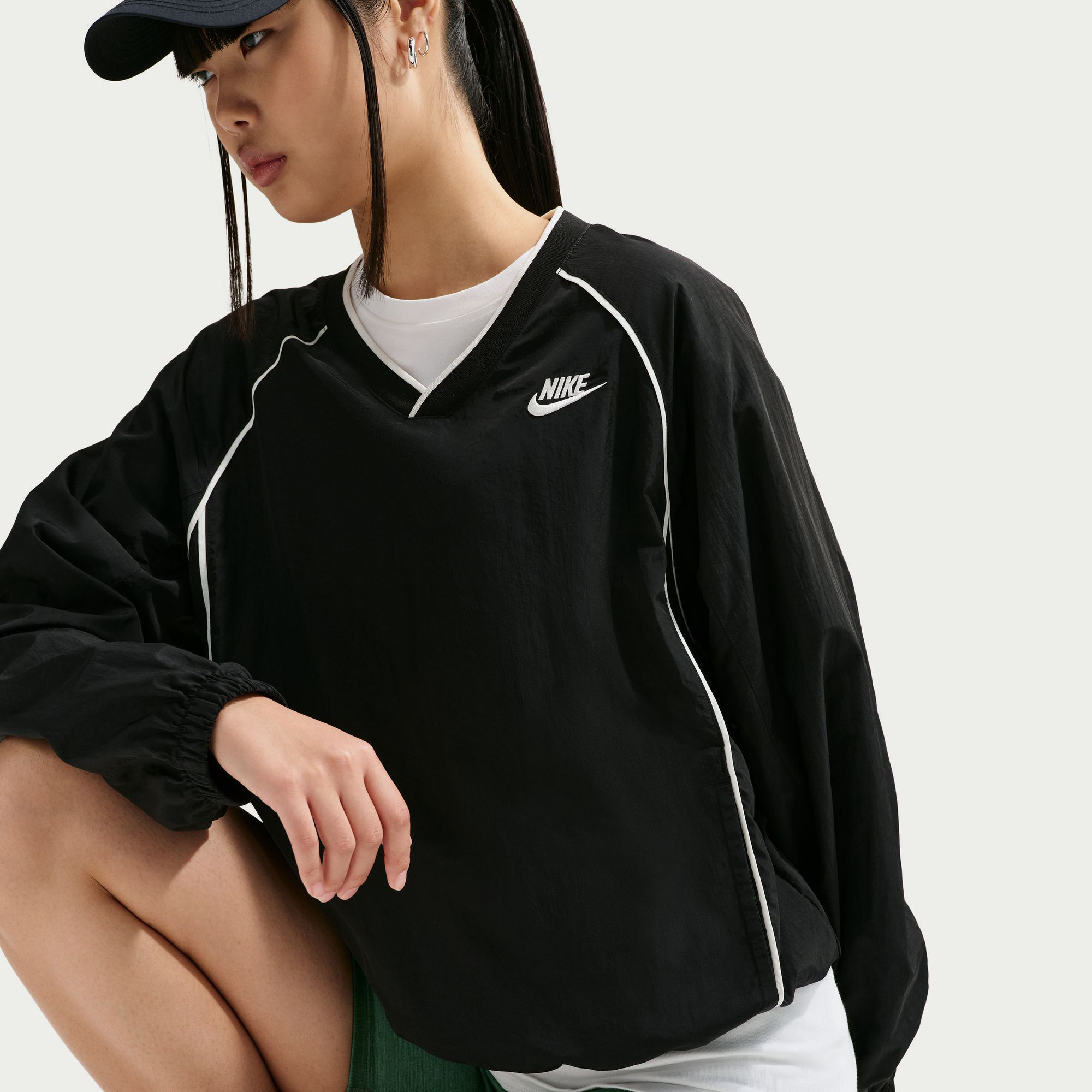 Nike Sportswear Classic image number 4