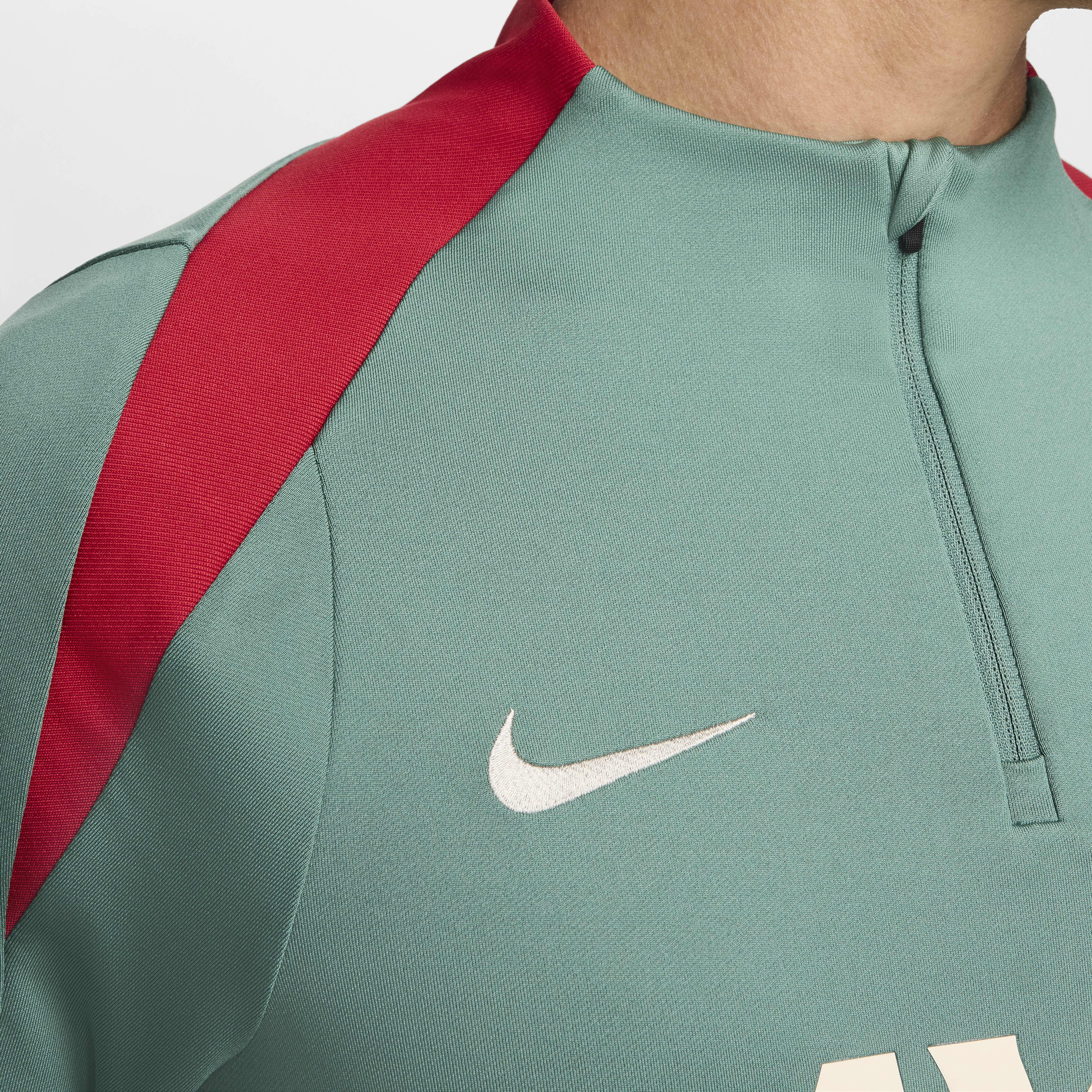 Nike aeroswift strike drill hotsell