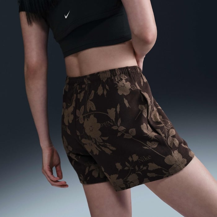 نايكي سبورتسوير تشيل تيري image number 2 نايكي سبورتسوير تشيل تيري image number 2