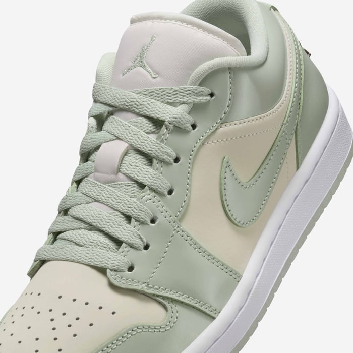 Air Jordan 1 Low SE image number 6 Air Jordan 1 Low SE image number 6