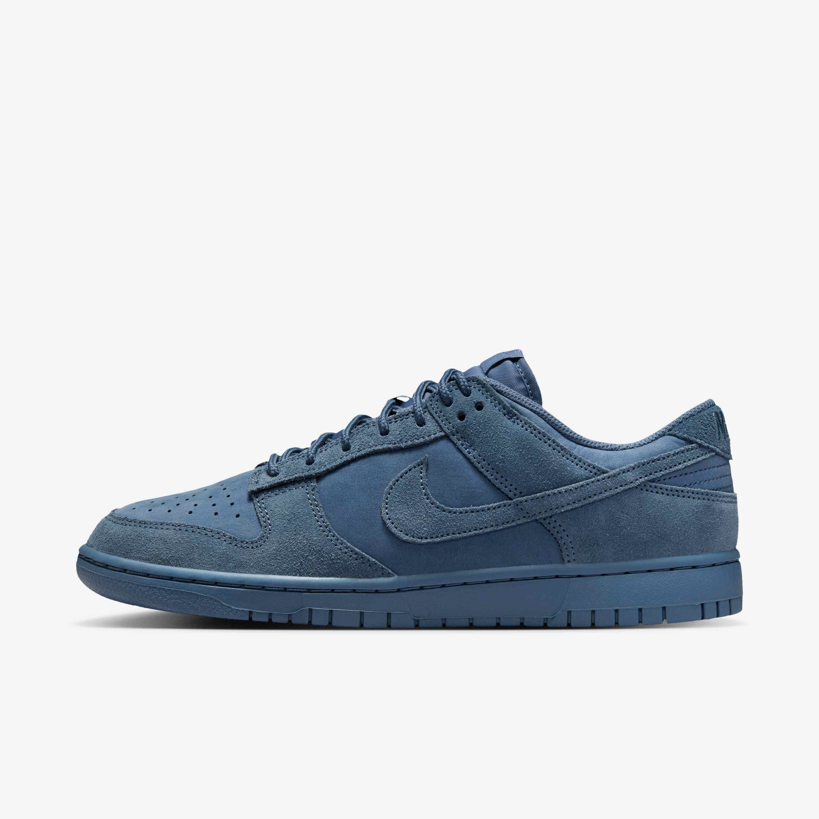 Nike Dunk Low Retro SE image number 0