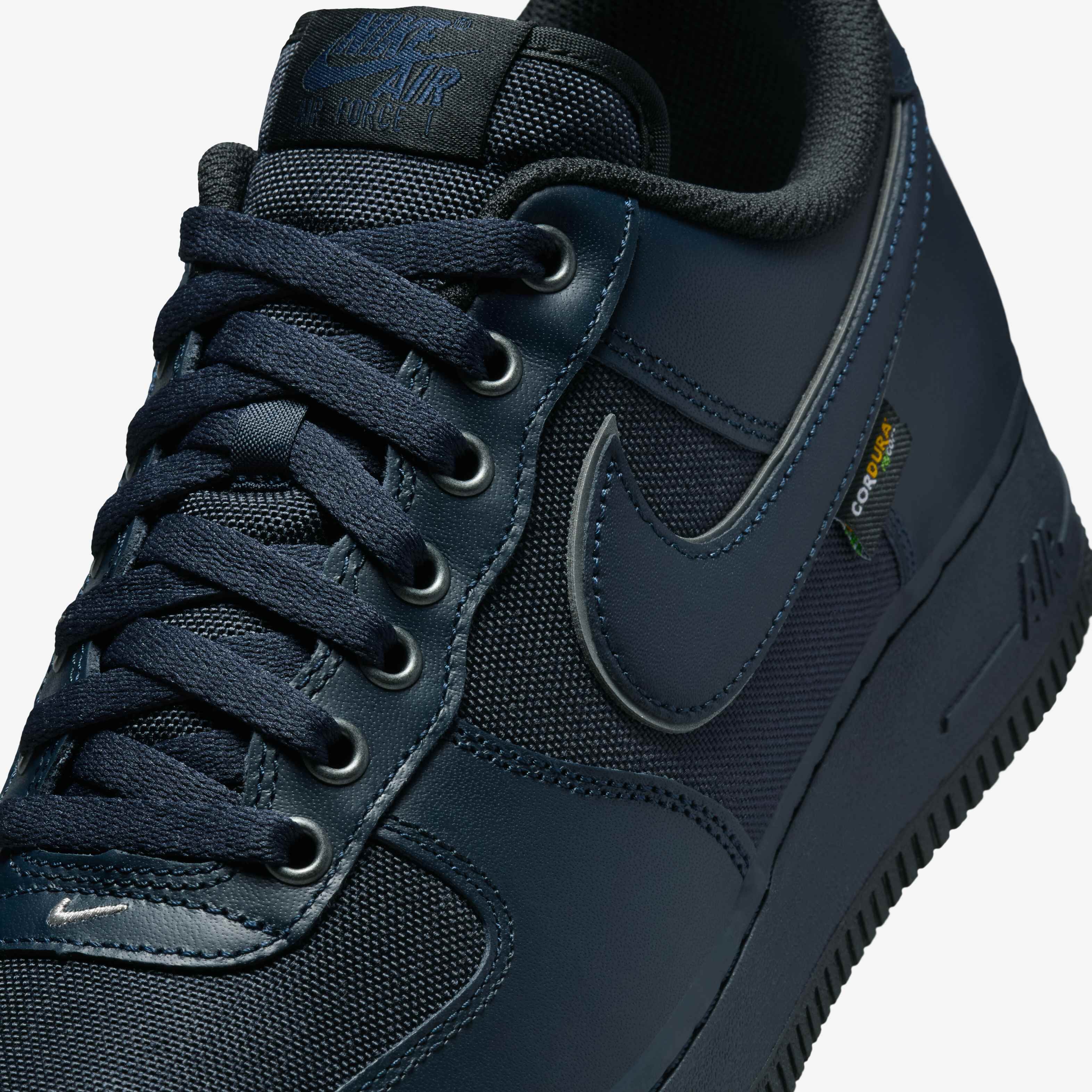 Nike Air Force 1 '07 LV8 image number 6