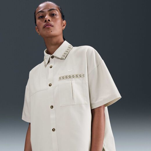 إطلالات للأيام الأكثر دفئًا-نايكي, نعومي اوساكا, تيشيرت واسع بأكمام قصيرة للنساء