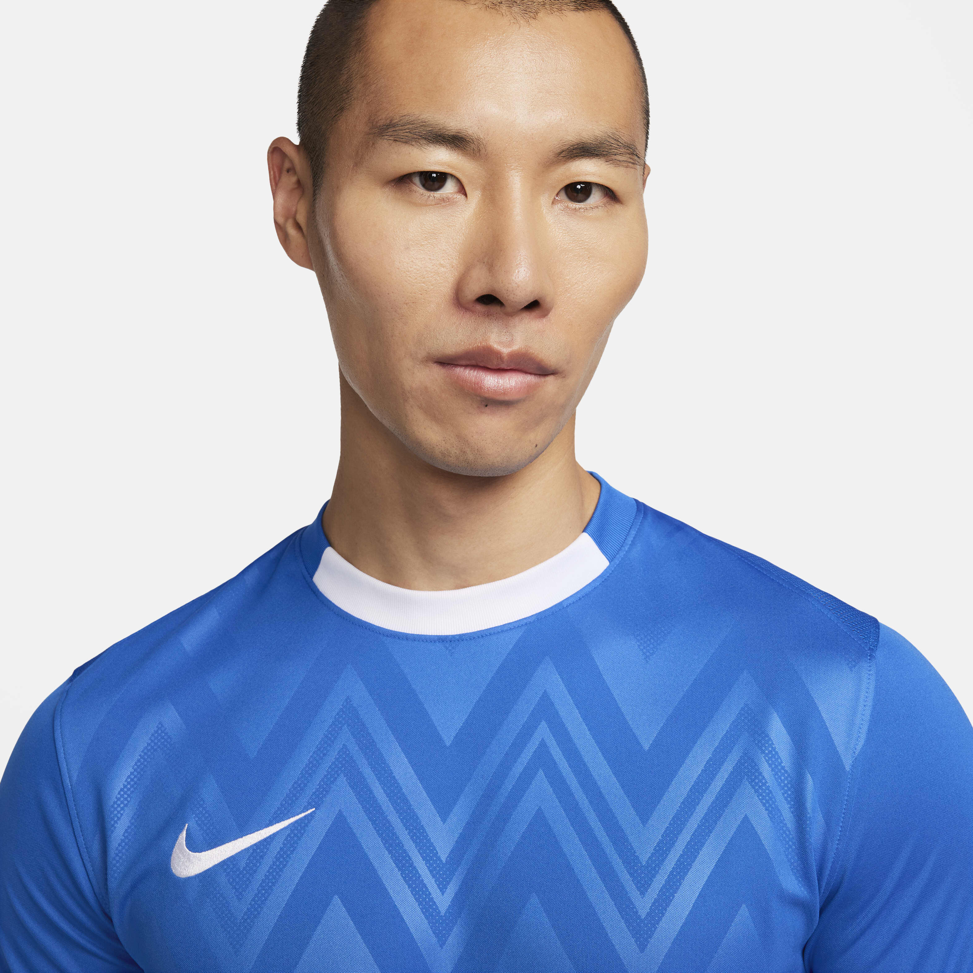 Buy Nike Challenge V Men s Dri FIT Football Shirt Nike Kuwait Official